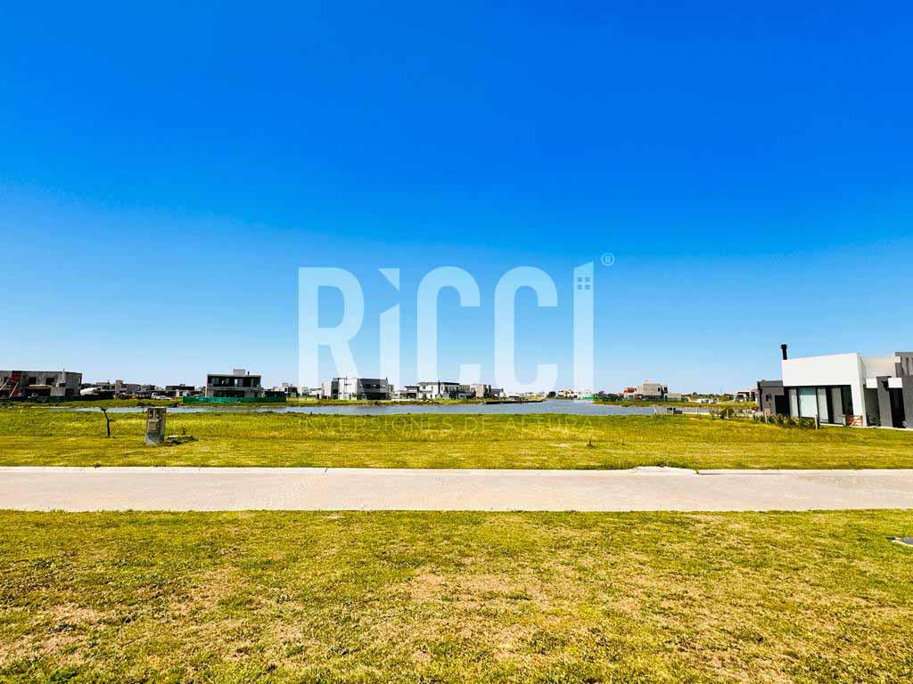 Foto Terreno en Venta en Berazategui, G.B.A. Zona Sur Lote en venta | Barrio Cerrado Sebastian Gaboto