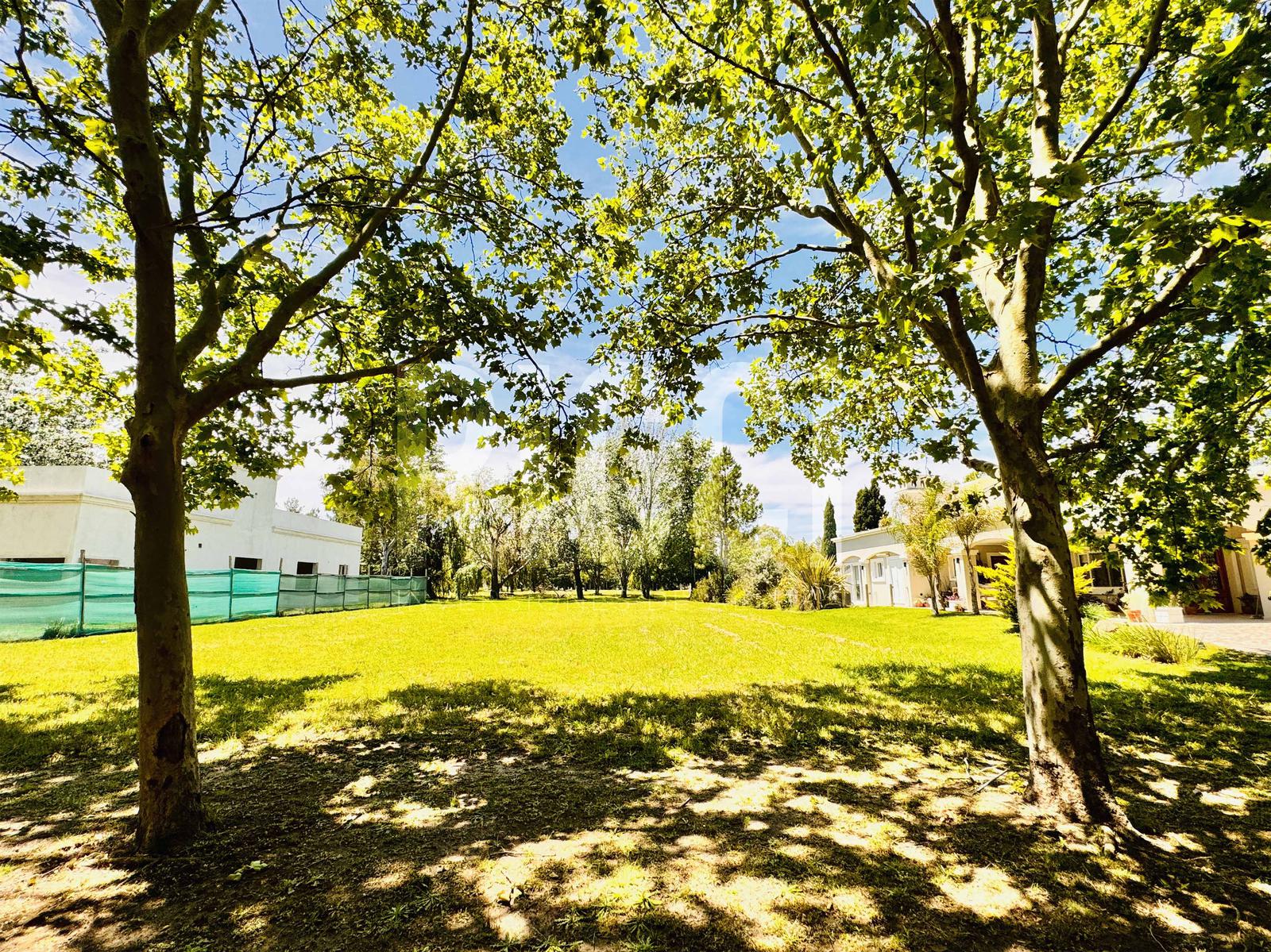 Foto Terreno en Venta en La Plata, La Plata Lote en venta | Miralagos