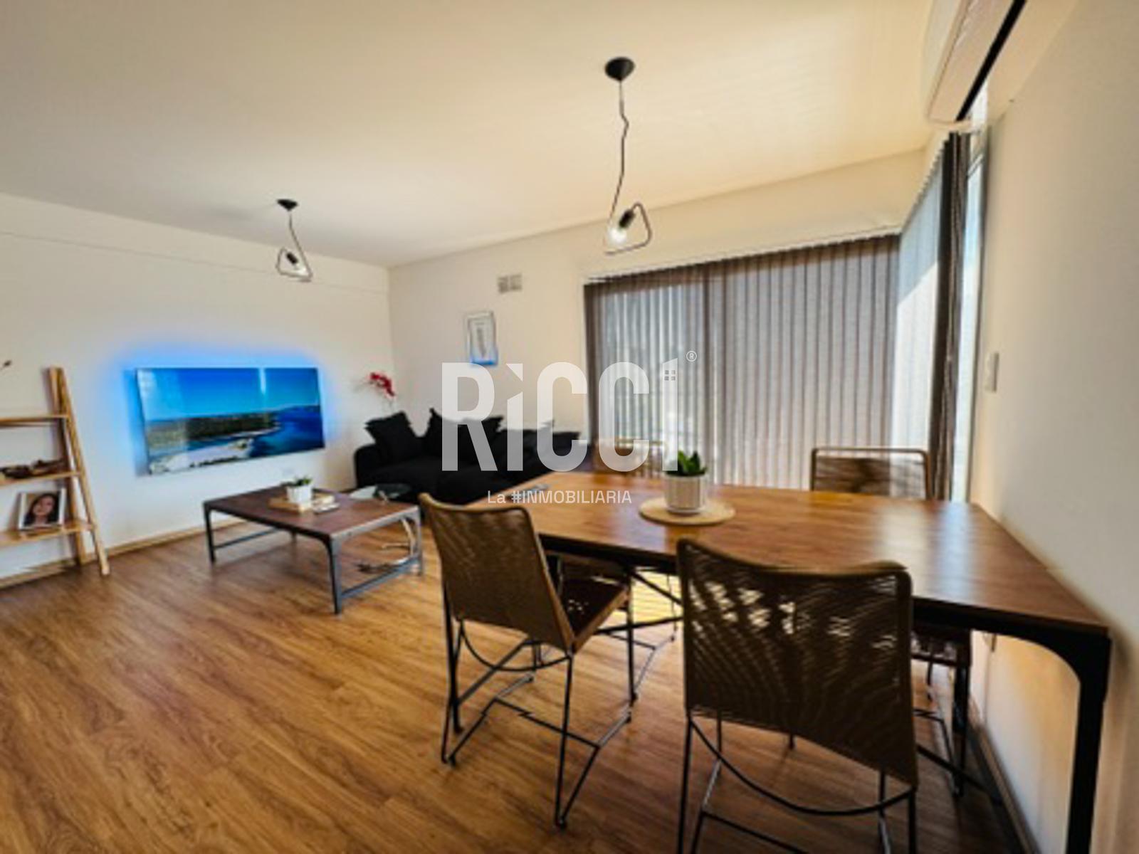 Foto Departamento en Venta en Berazategui, Berazategui Deprtamento 3 ambientes con cochera,  Berazategui centro, con parrilla 