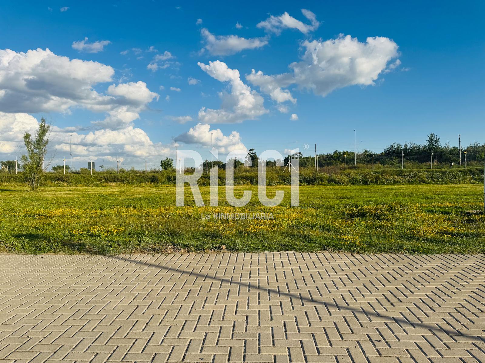 Foto Terreno en Venta en Pueblos del Plata Country Club, Guillermo E Hudson Lote en El Cano, Pueblos del plata, Hudson