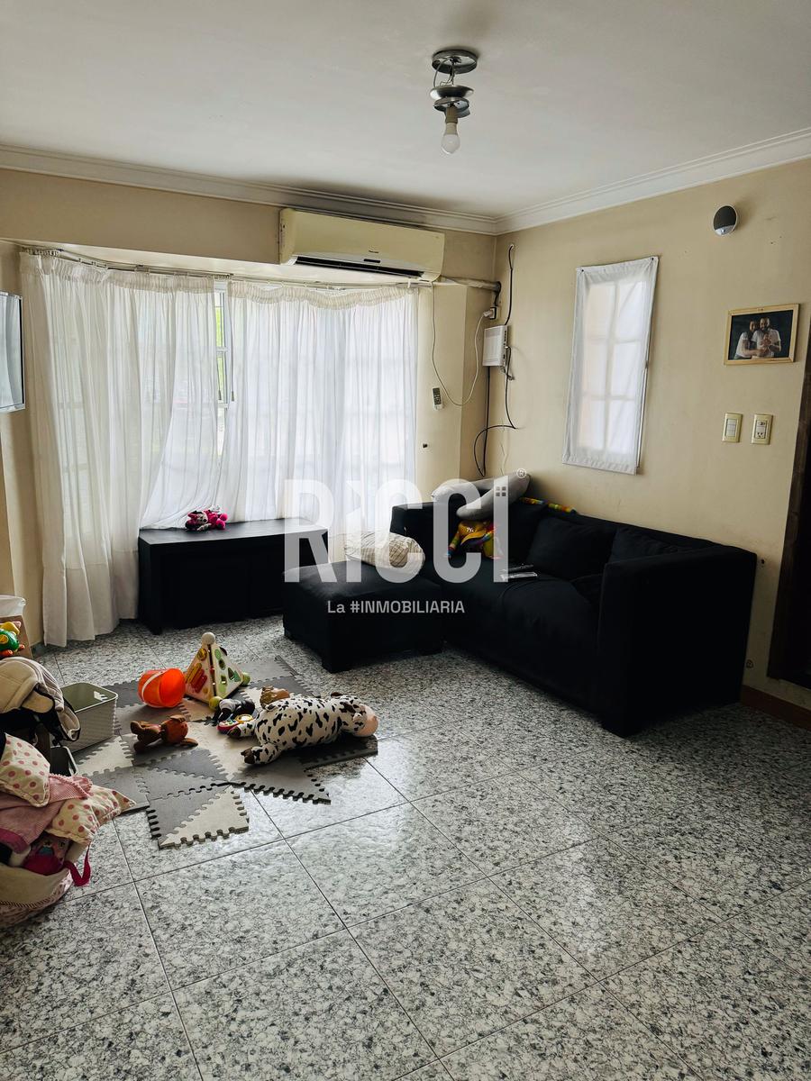 Foto Casa en Venta en Ranelagh, Berazategui Casa 5 ambientes en Venta, Ranelagh, Berazategui