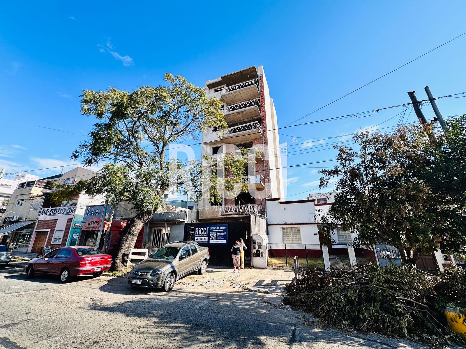 Foto Departamento en Venta en Bernal Este, Quilmes Andres Baranda  al 100
