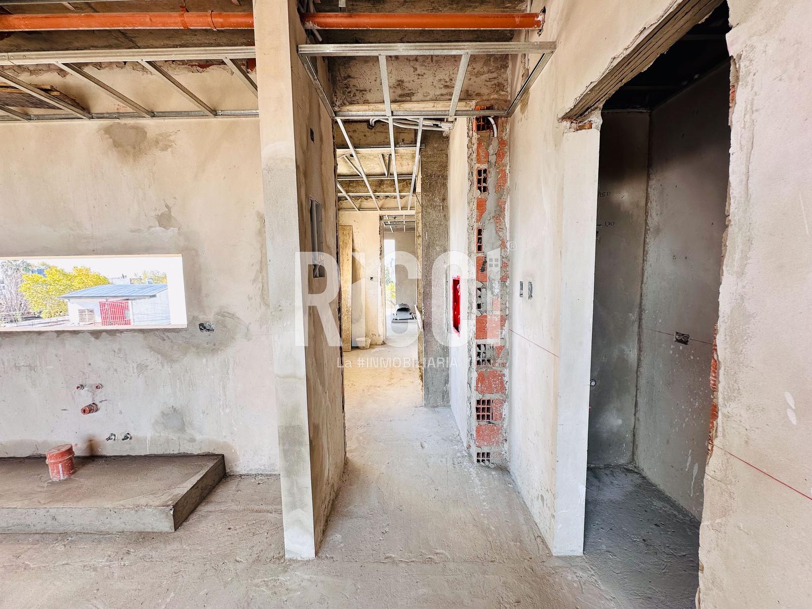 Foto Departamento en Venta en Bernal Este, Quilmes Andres Baranda  al 100