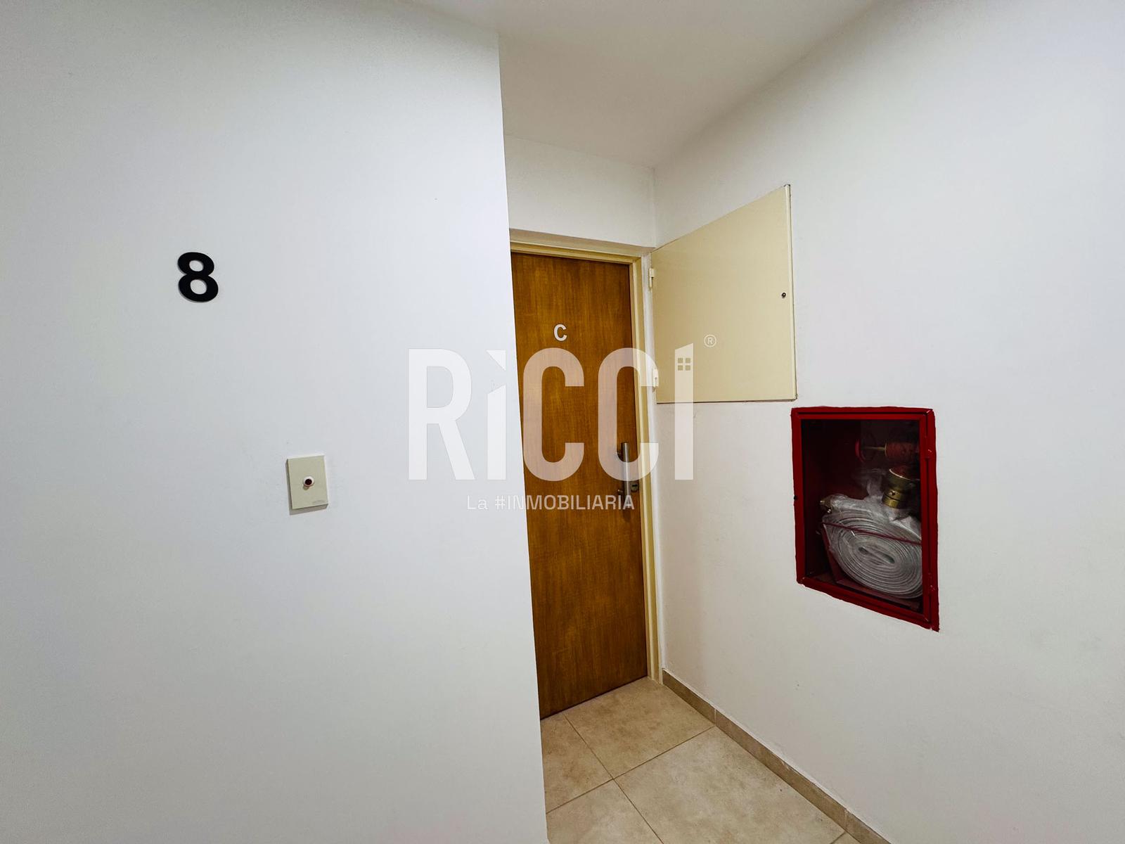 Foto Departamento en Venta en Berazategui, Berazategui calle 151 al 2000