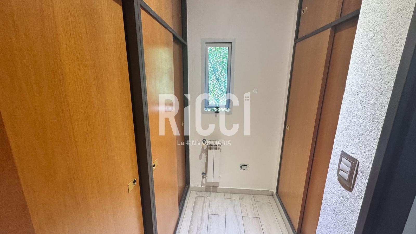 Foto Casa en Venta en Quilmes, G.B.A. Zona Sur Bernardo de Irigoyen  al 900