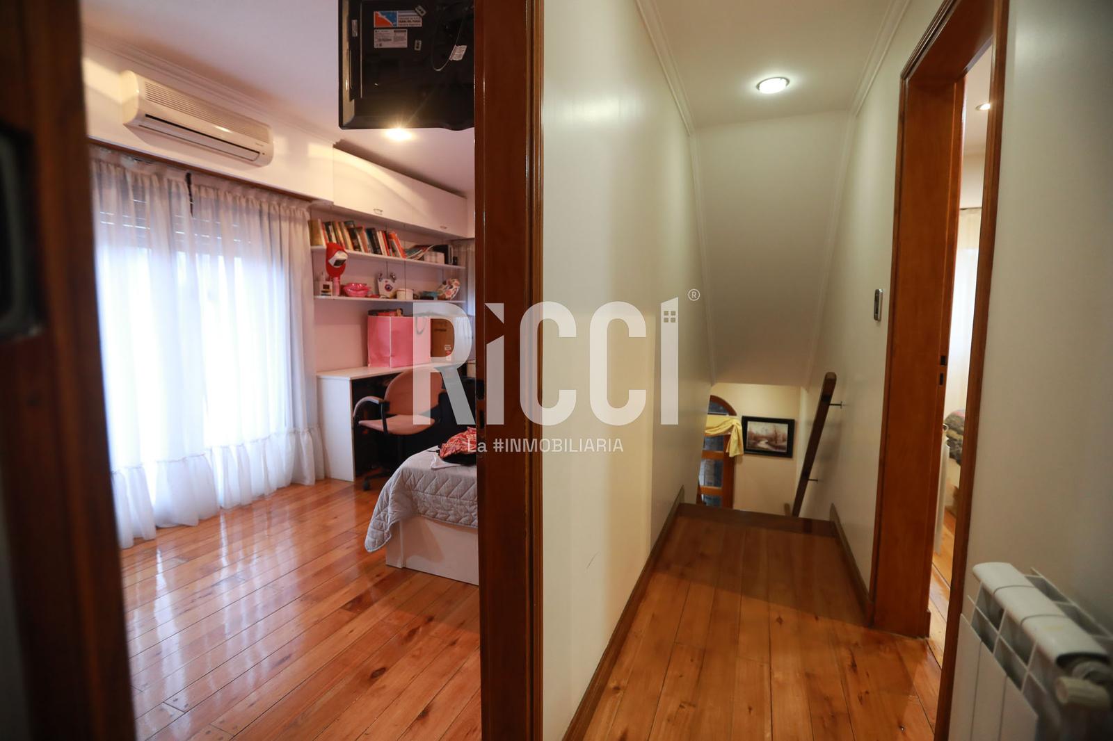 Foto Casa en Venta en Barrio Pque.Calchaqui, Quilmes Oeste Fornabaio  al 3300