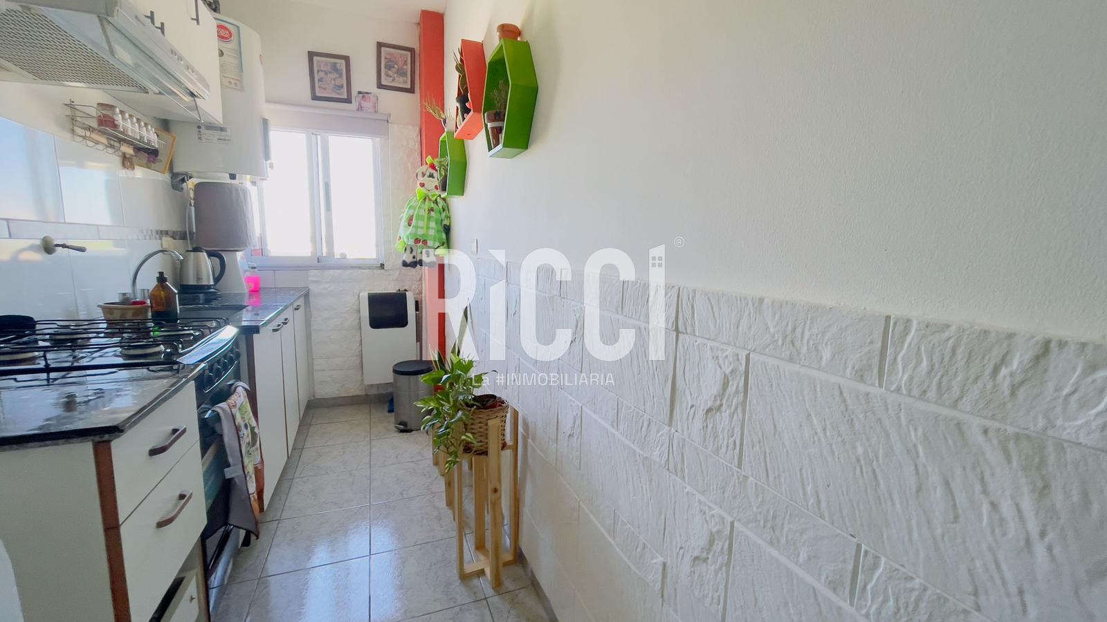 Foto Departamento en Venta en Berazategui, Berazategui Av. Mitre al 2000