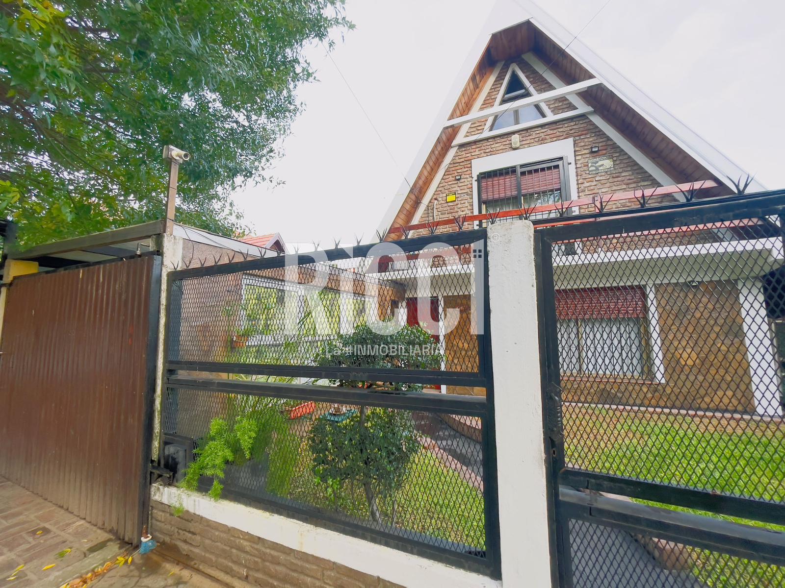 Foto Casa en Venta en Berazategui, Berazategui 19 al 4300