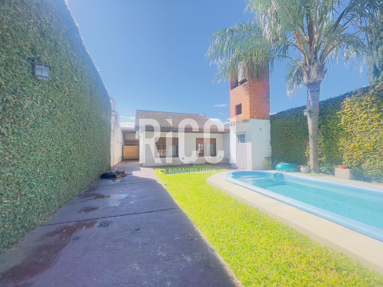 Foto Casa en Venta en Berazategui, Berazategui 153 al 1900