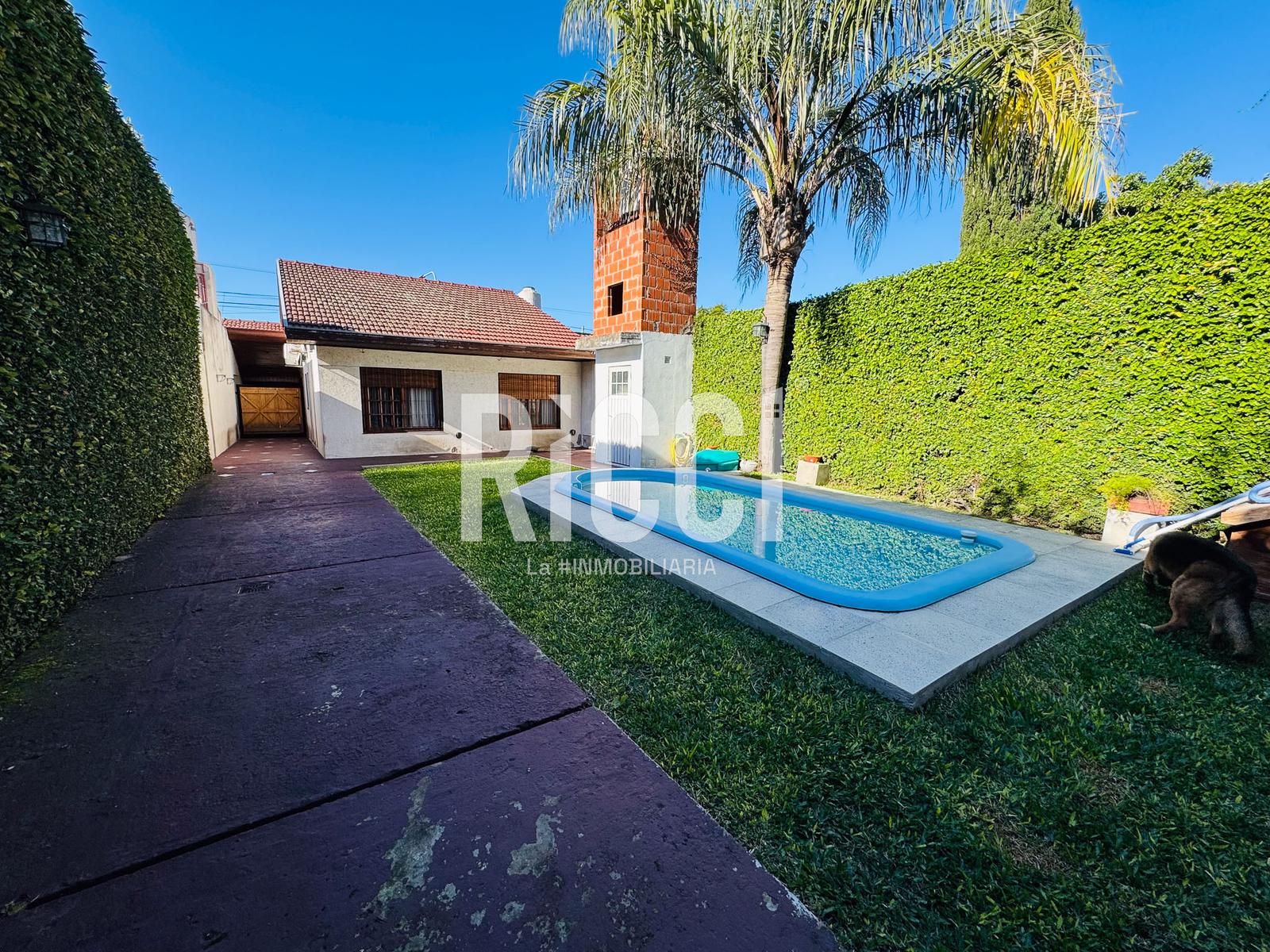 Foto Casa en Venta en Berazategui, Berazategui 153 al 1900