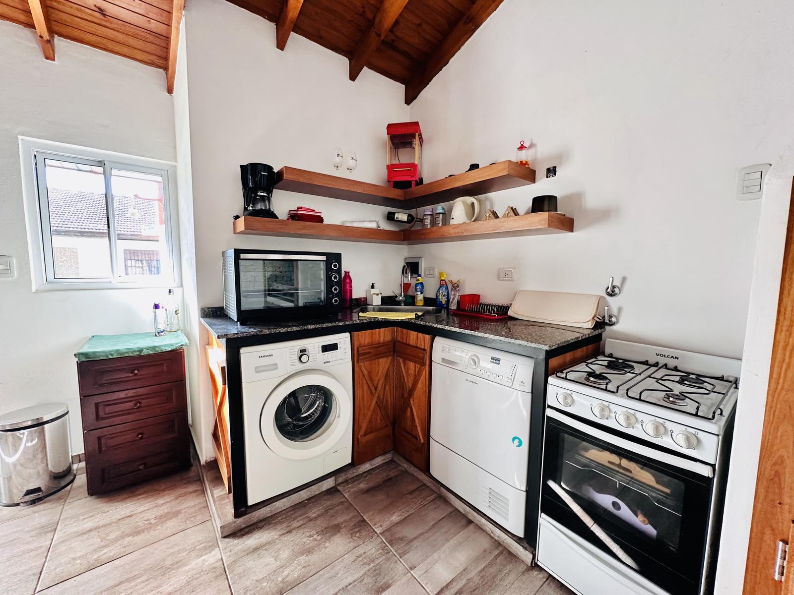 Foto Casa en Venta en Berazategui, Berazategui 153 al 1900