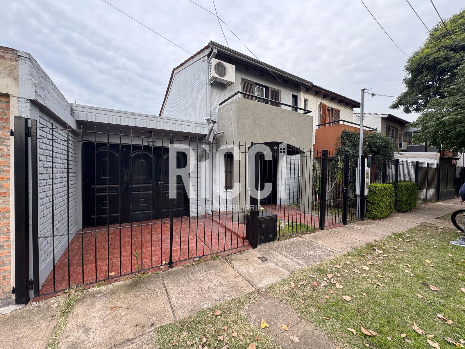 Foto Casa en Venta en Ranelagh, Berazategui Casa tipo Duplex en venta 3 ambientes Berazategui