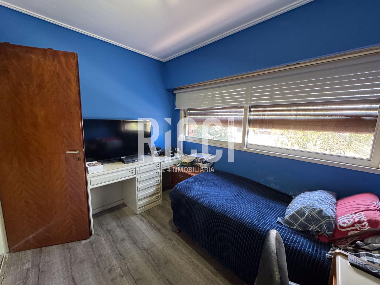 Foto Casa en Venta en Berazategui, Berazategui Casa en venta 6 ambientes Berazategui Apto credito