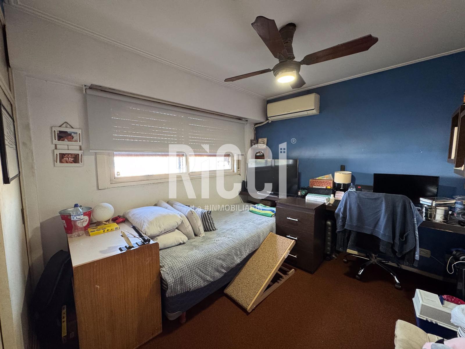 Foto Casa en Venta en Berazategui, Berazategui Casa en venta 6 ambientes Berazategui Apto credito