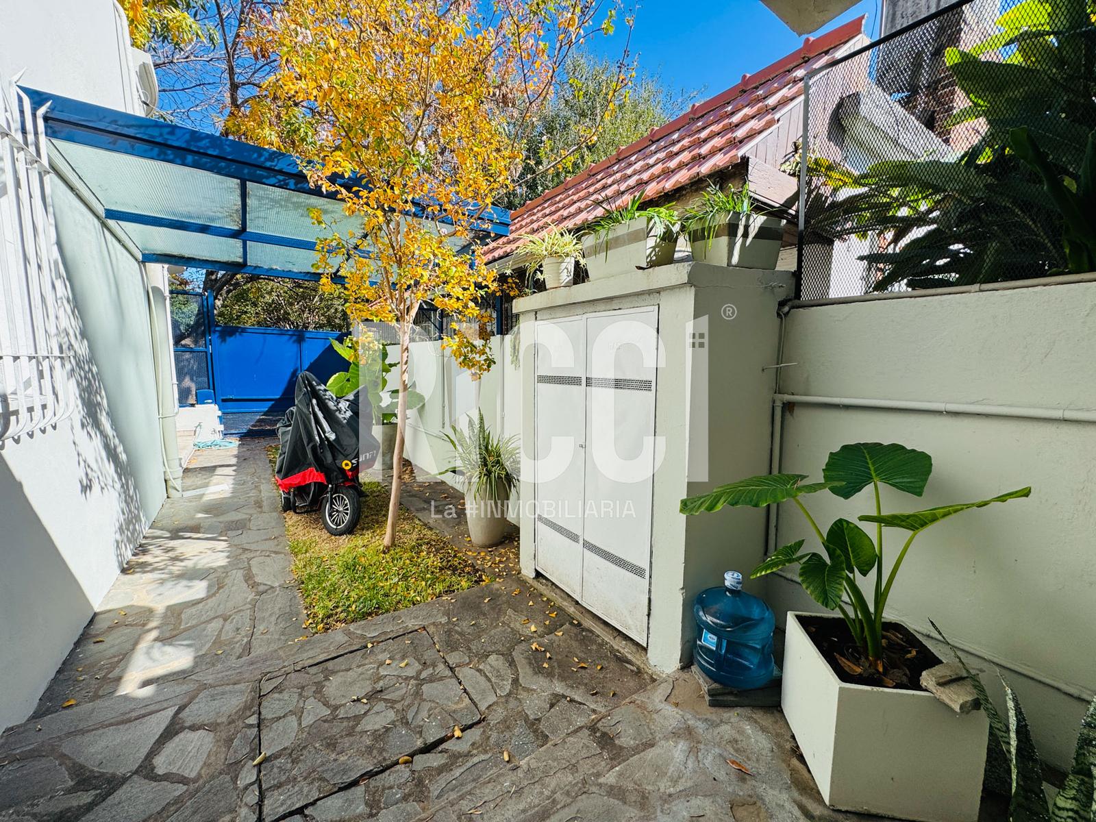 Foto Casa en Venta en Berazategui, G.B.A. Zona Sur 141 al 1500