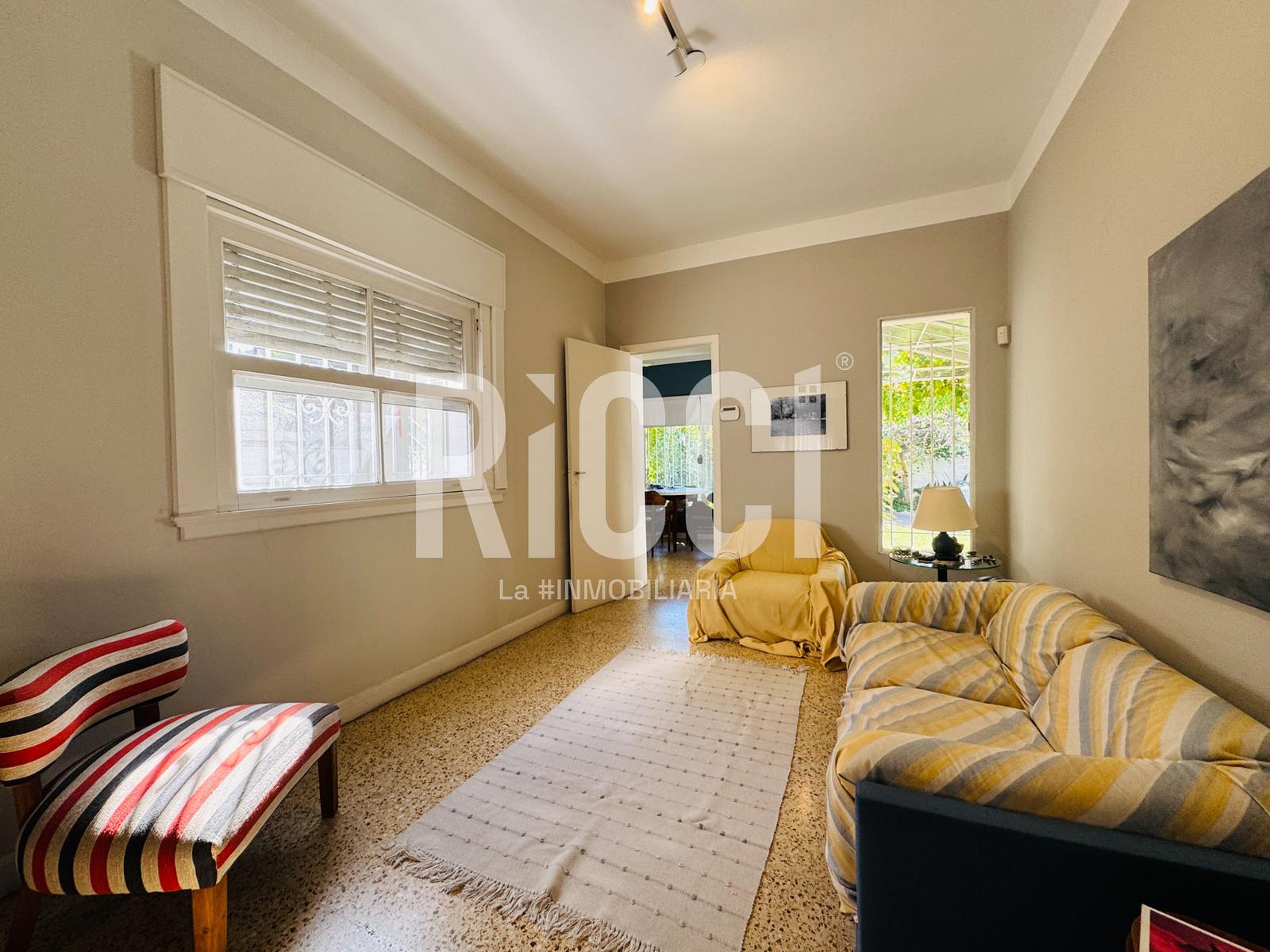 Foto Casa en Venta en Berazategui, G.B.A. Zona Sur 141 al 1500