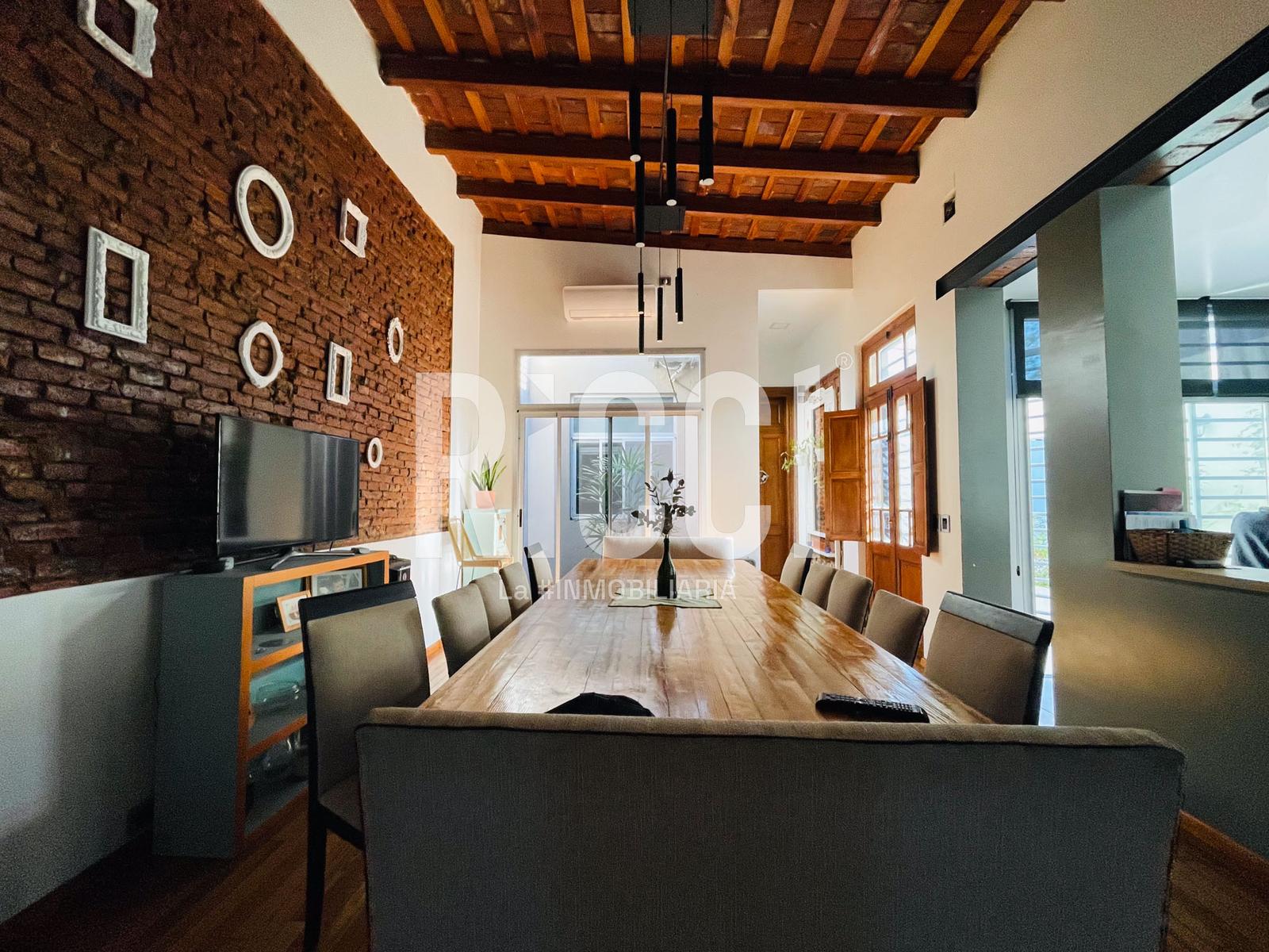 Foto Casa en Venta en Bernal Este, Quilmes Constitucion  al 200