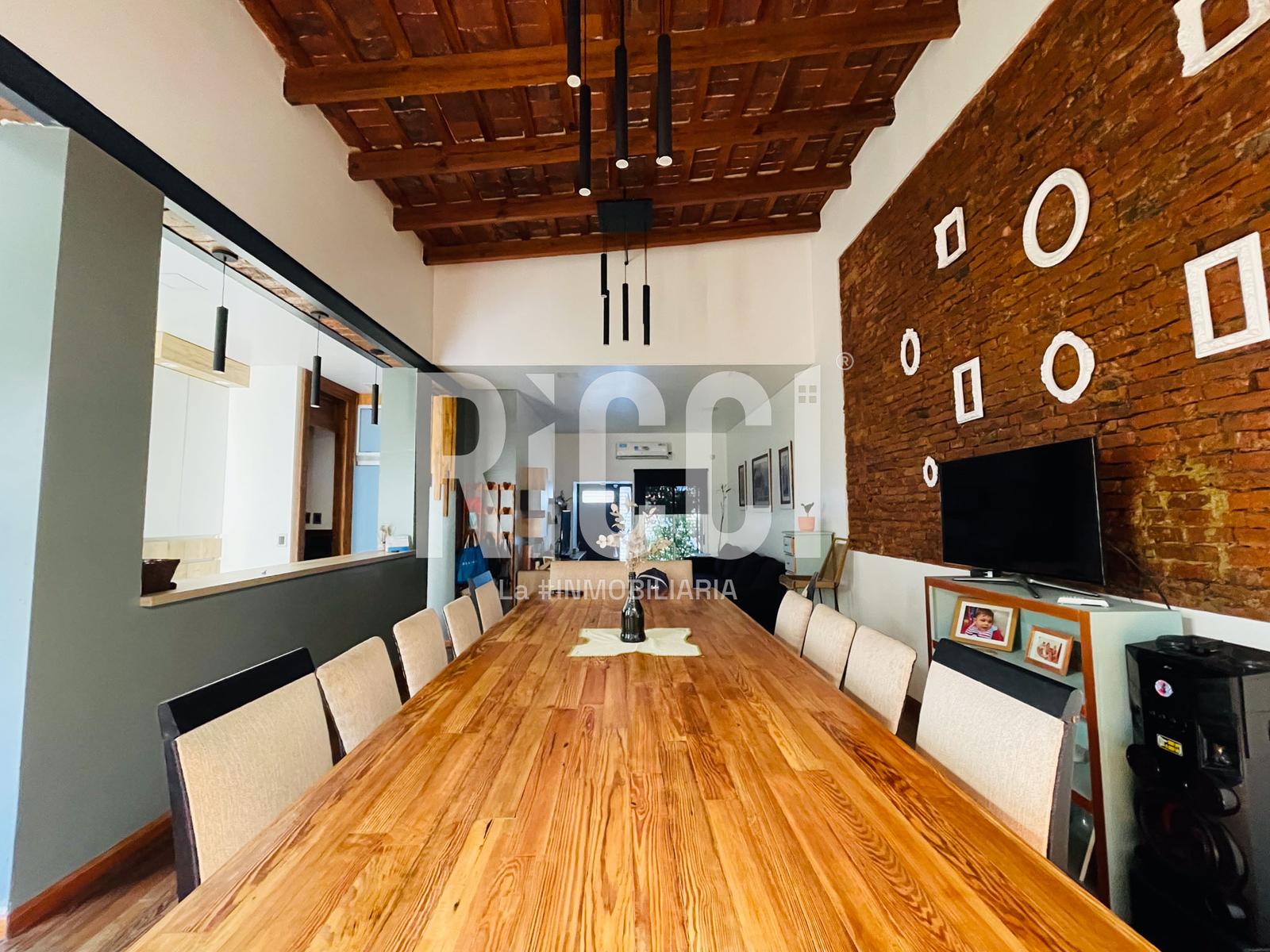 Foto Casa en Venta en Bernal Este, Quilmes Constitucion  al 200