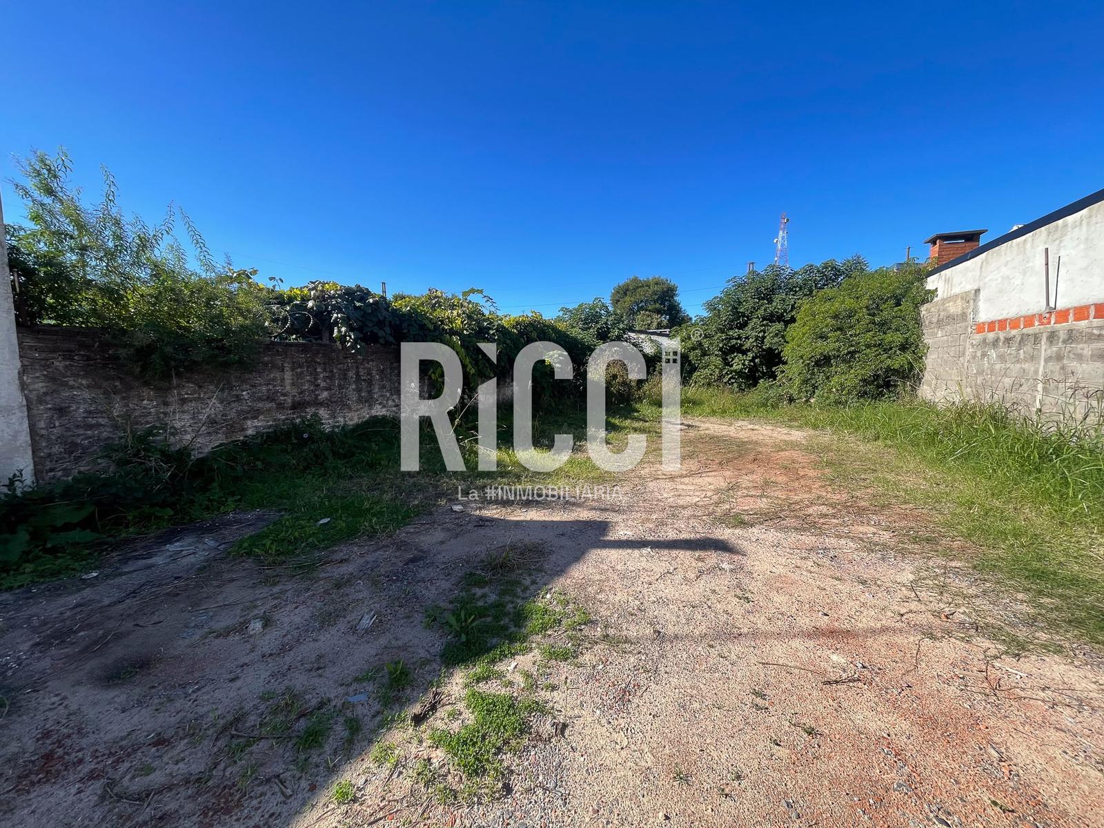 Foto Terreno en Venta en Berazategui, Berazategui Av 14 e Dardo Rocha y 119