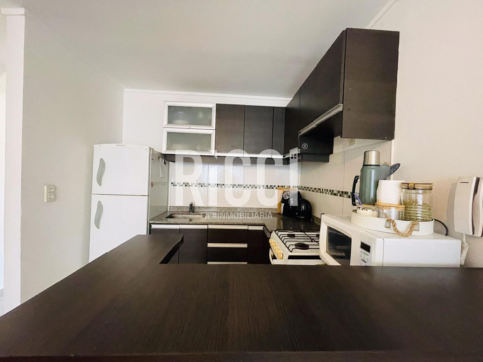 Foto Departamento en Venta en Berazategui, Berazategui 20A al 5100