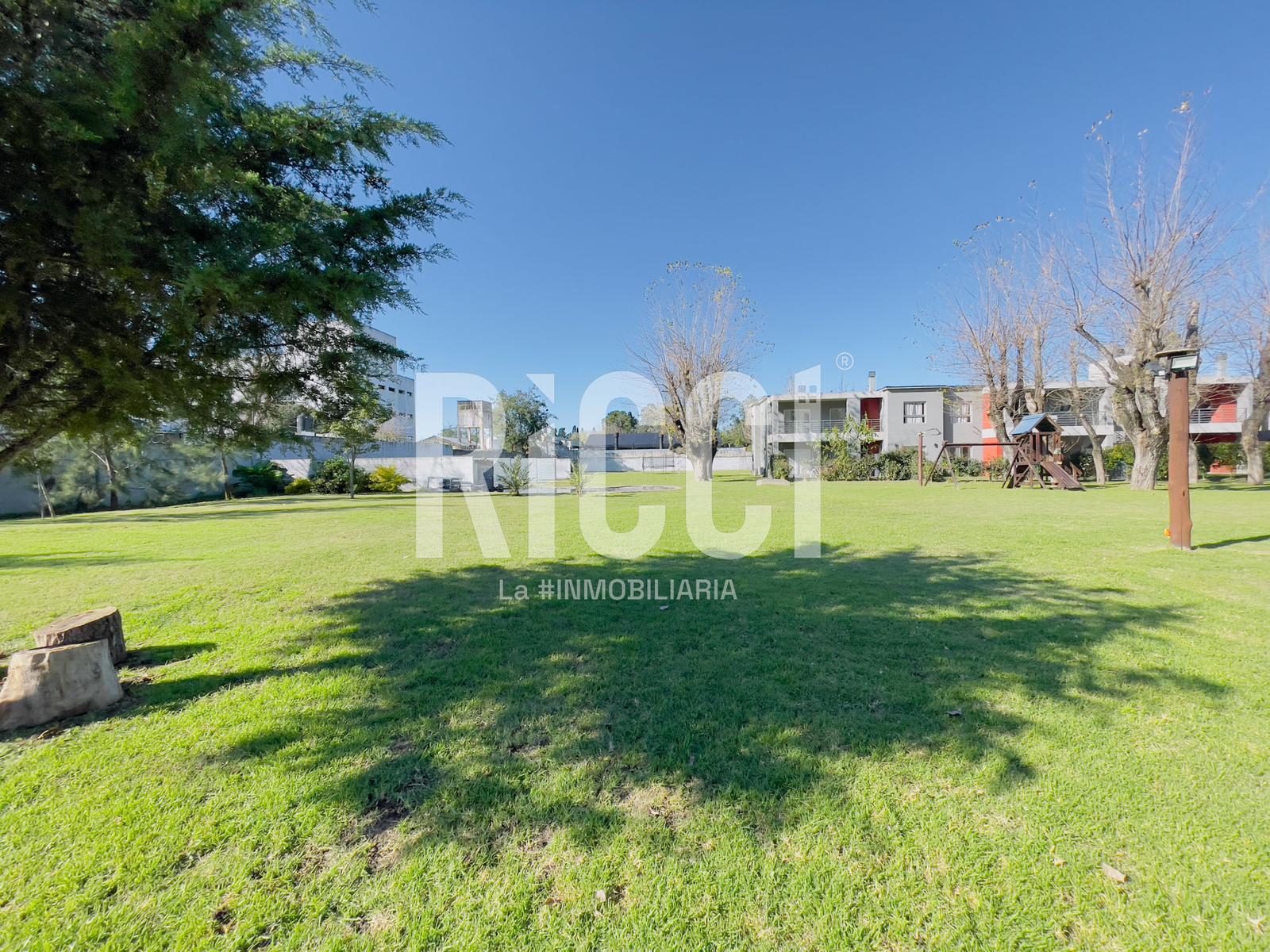 Foto Departamento en Venta en Ranelagh, Berazategui 359 al 1100