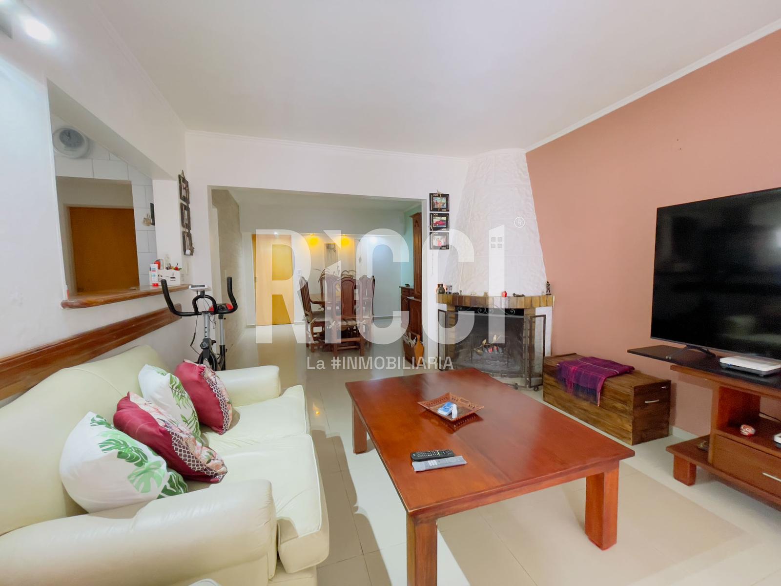 Foto Casa en Venta en Quilmes, G.B.A. Zona Sur Ceferino Namuncurá al 2300