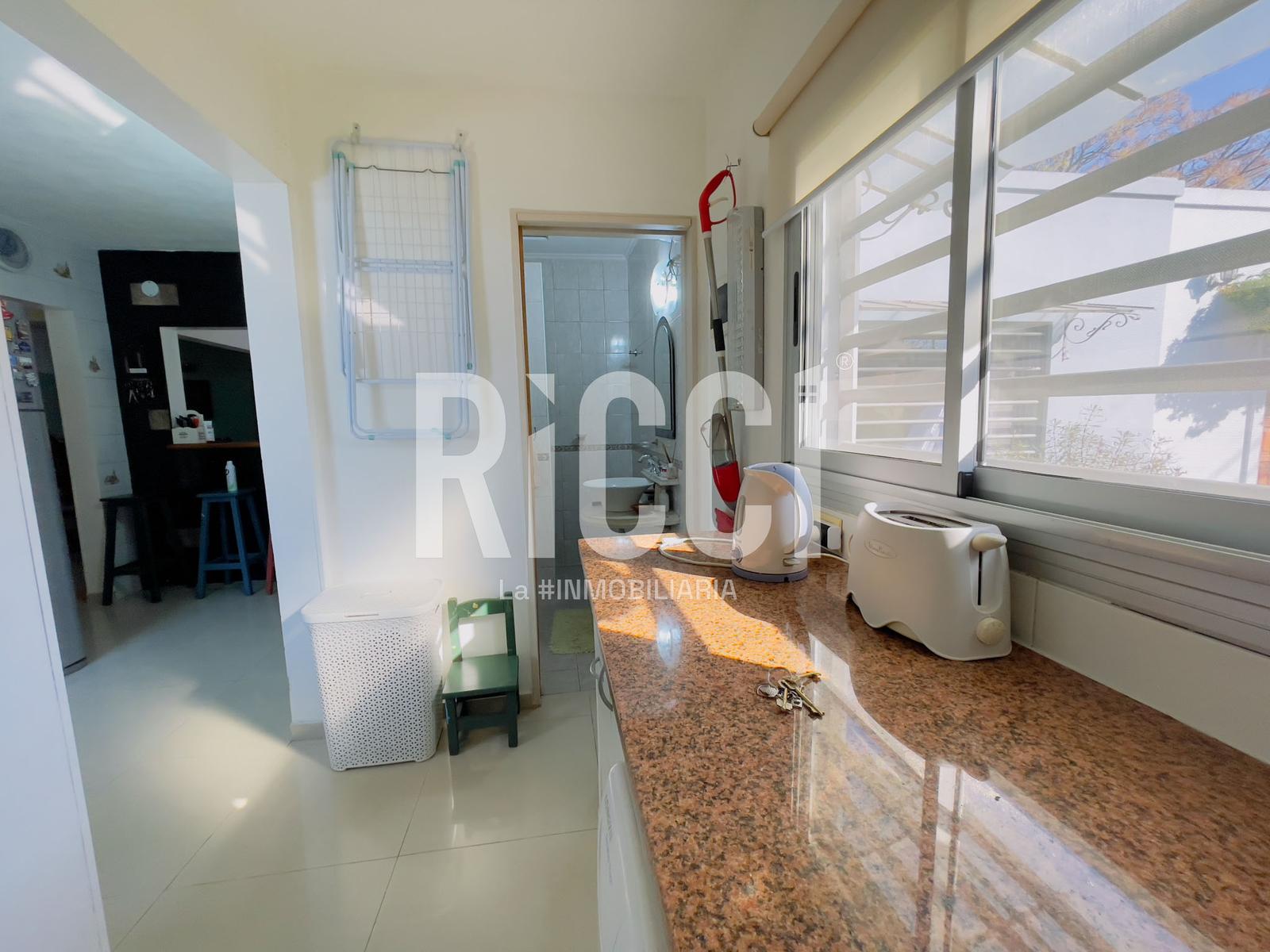 Foto Casa en Venta en Quilmes, G.B.A. Zona Sur Ceferino Namuncurá al 2300