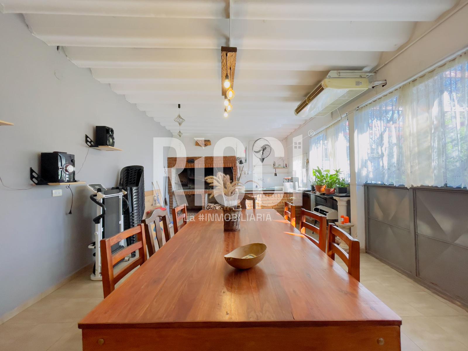 Foto Casa en Venta en Quilmes, G.B.A. Zona Sur Ceferino Namuncurá al 2300