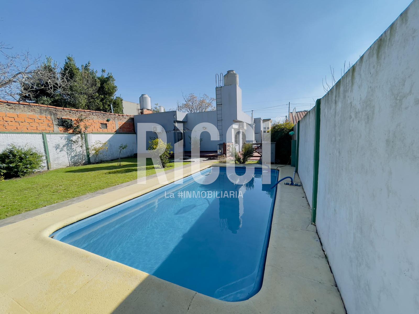 Foto Casa en Venta en Quilmes, G.B.A. Zona Sur Ceferino Namuncurá al 2300