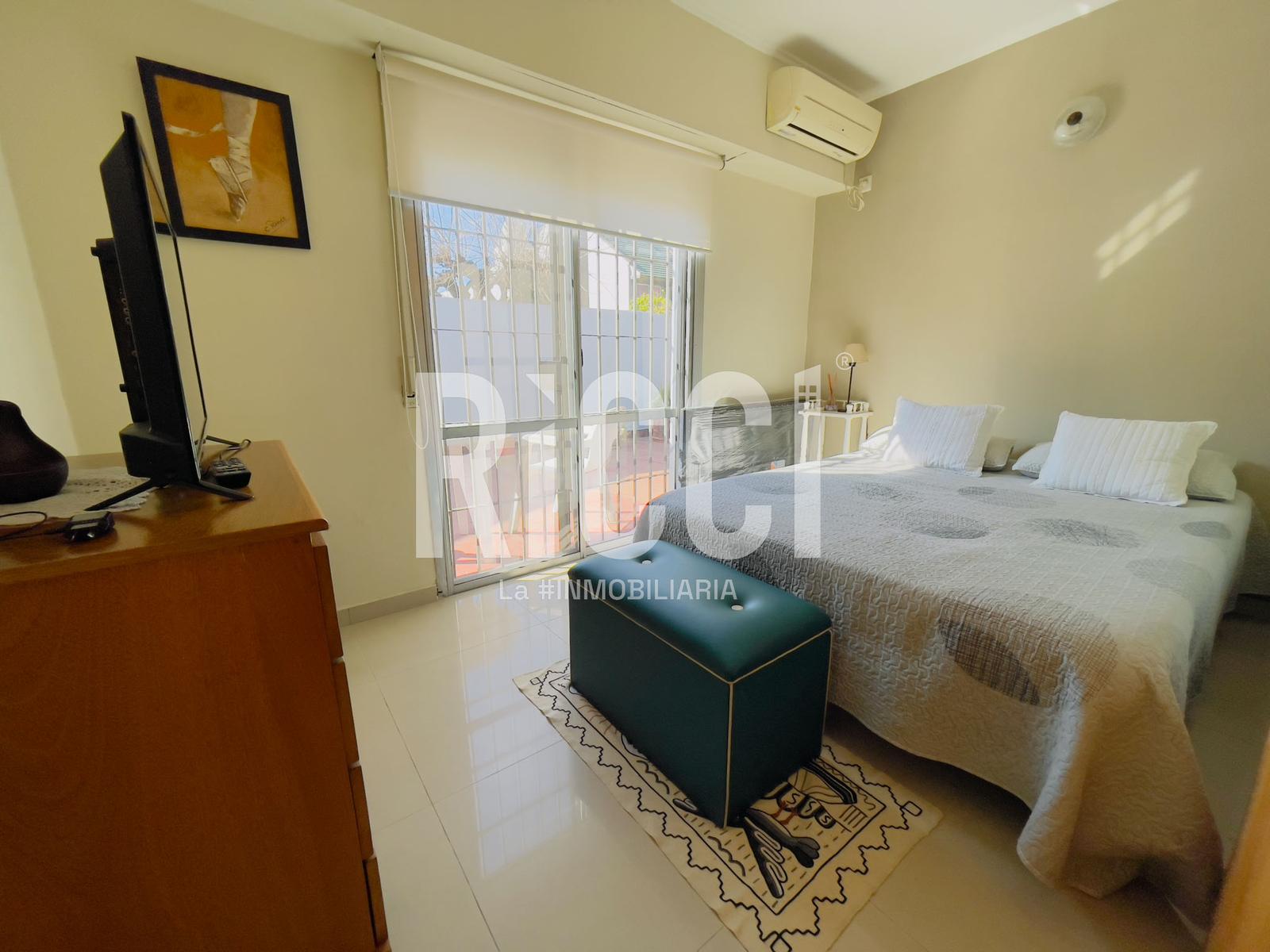 Foto Casa en Venta en Quilmes, G.B.A. Zona Sur Ceferino Namuncurá al 2300