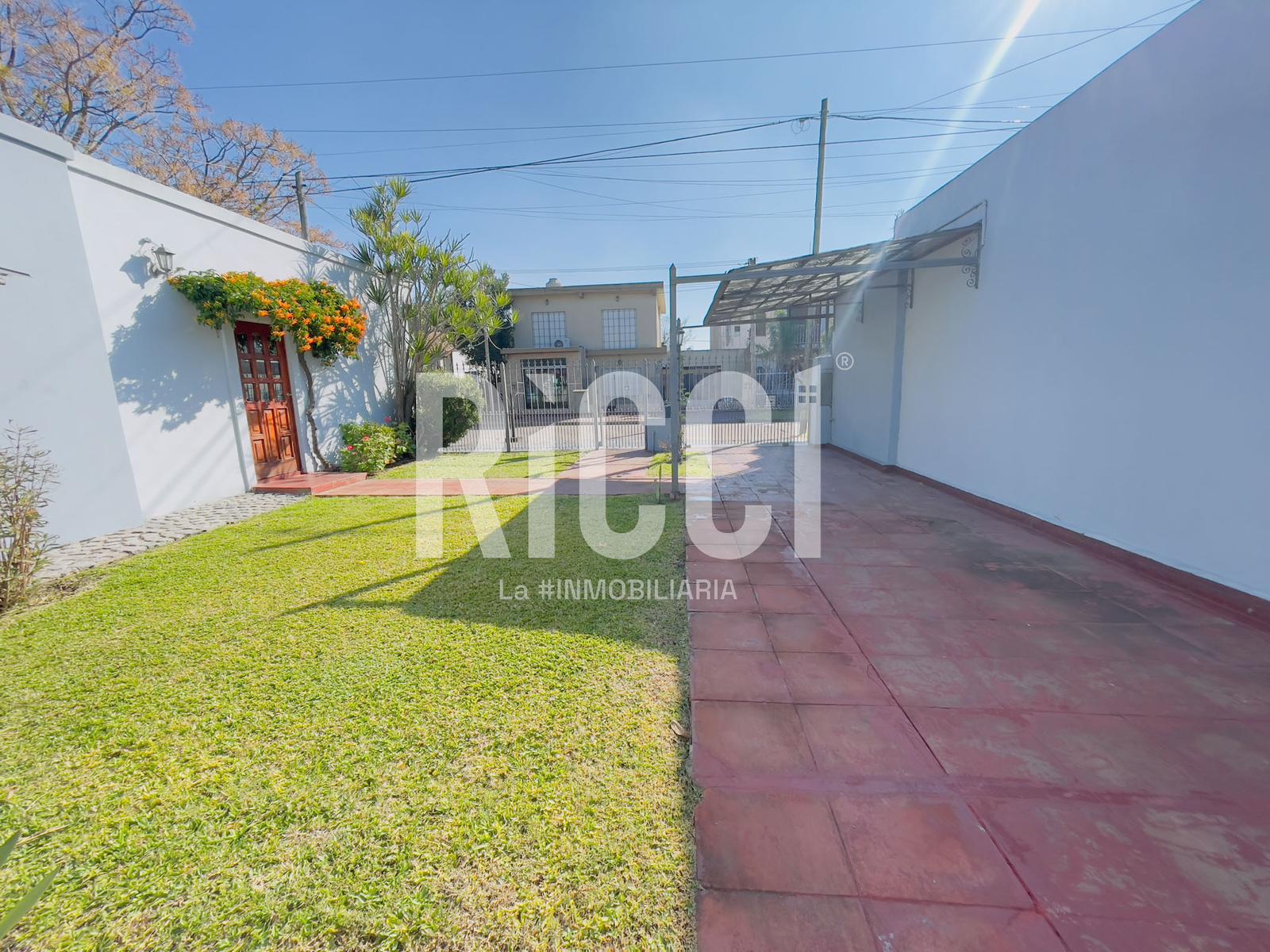 Foto Casa en Venta en Quilmes, G.B.A. Zona Sur Ceferino Namuncurá al 2300