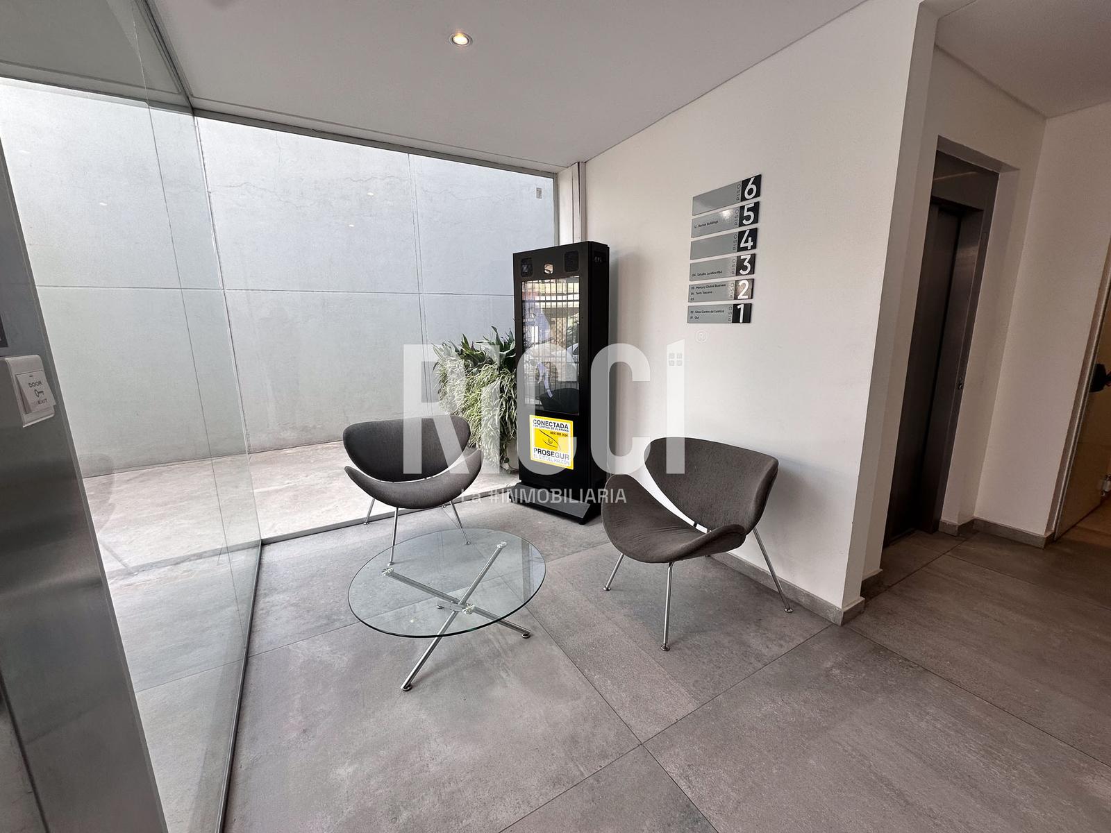 Foto Oficina en Venta en Berazategui, Berazategui Edificio comercial en venta con oficinas berazategui centro