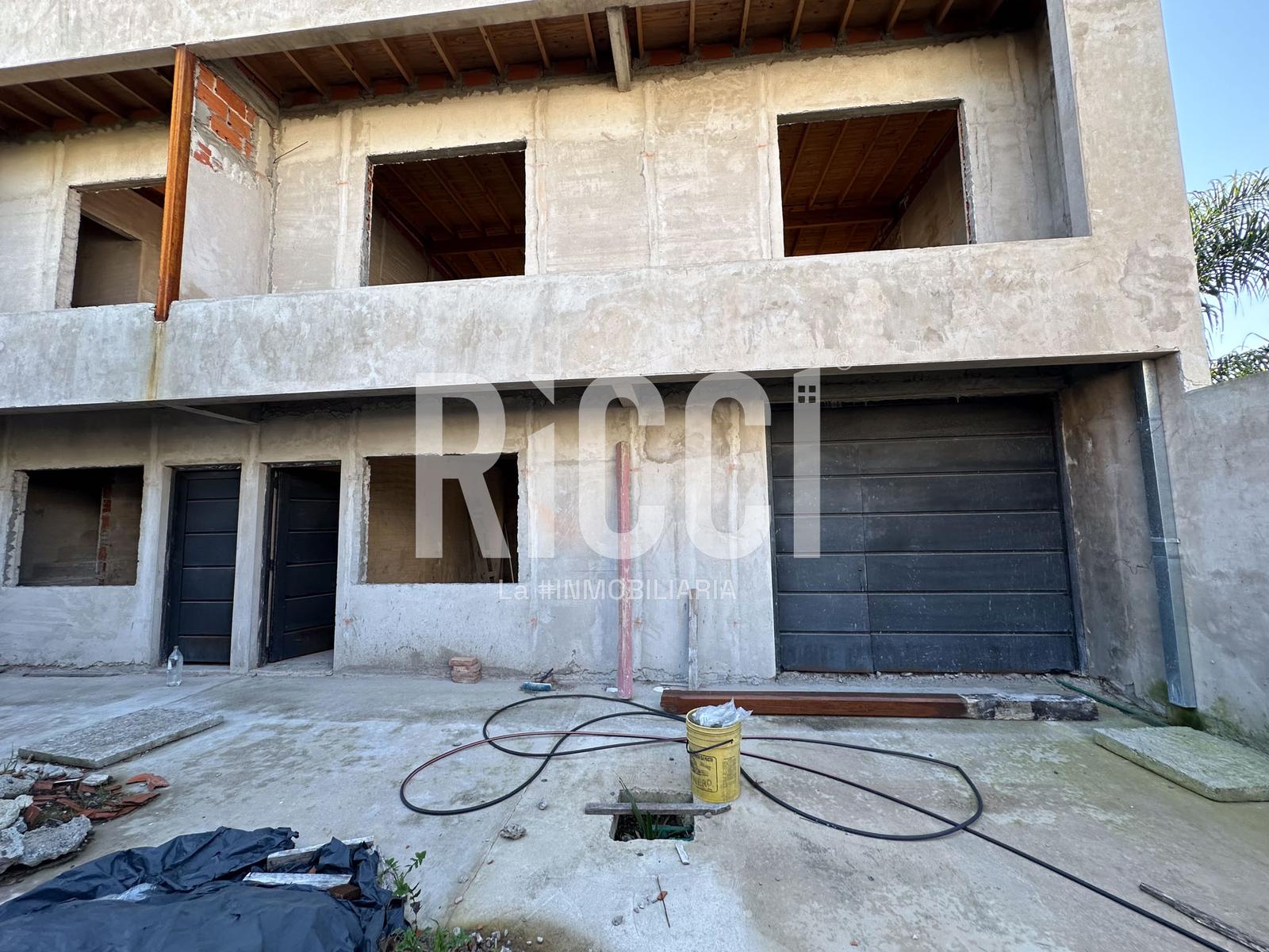 Foto Departamento en Venta en Berazategui, G.B.A. Zona Sur 30 al 3200