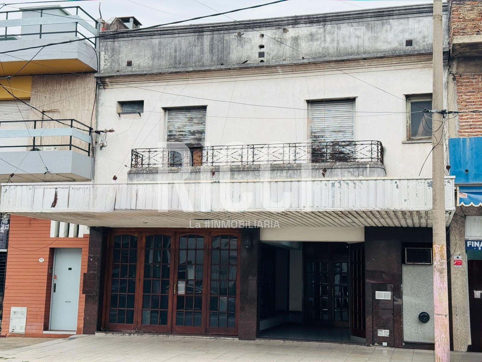Foto Local en Venta en Quilmes Oeste, Quilmes Av 12 de Octubre  al 900
