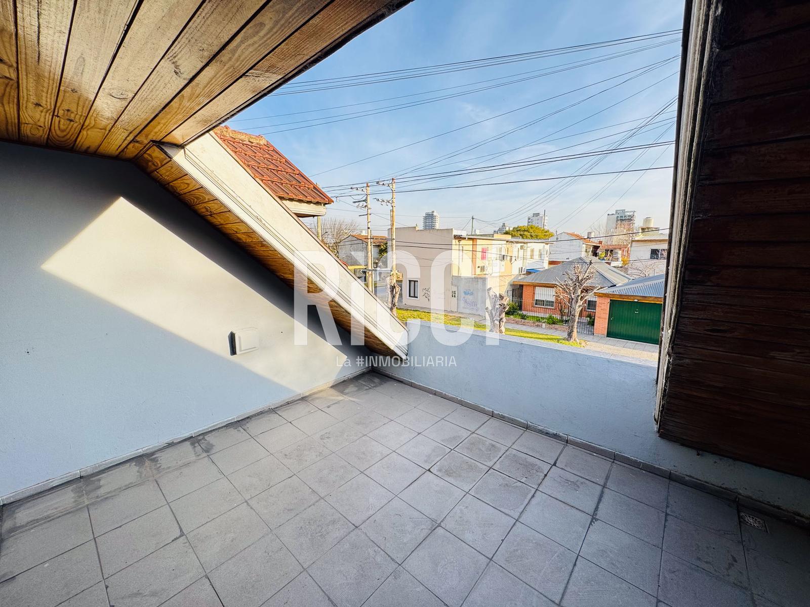 Foto Casa en Venta en Berazategui, G.B.A. Zona Sur Casa 5 ambientes en venta Berazategui
