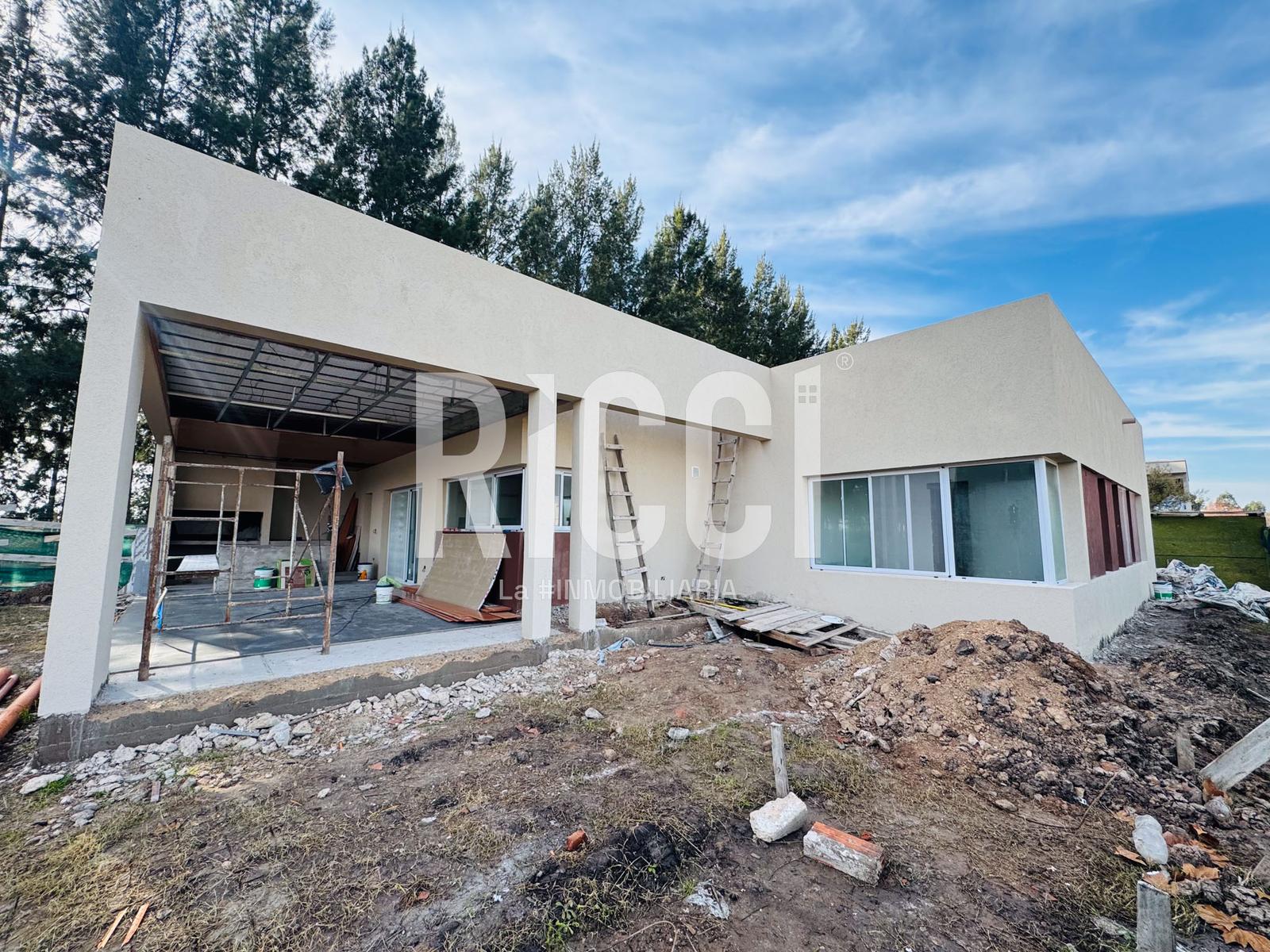 Foto Casa en Venta en Haras del Sur II, Countries/B.Cerrado (La Plata) Casa 4 ambientes en venta Haras del sur II