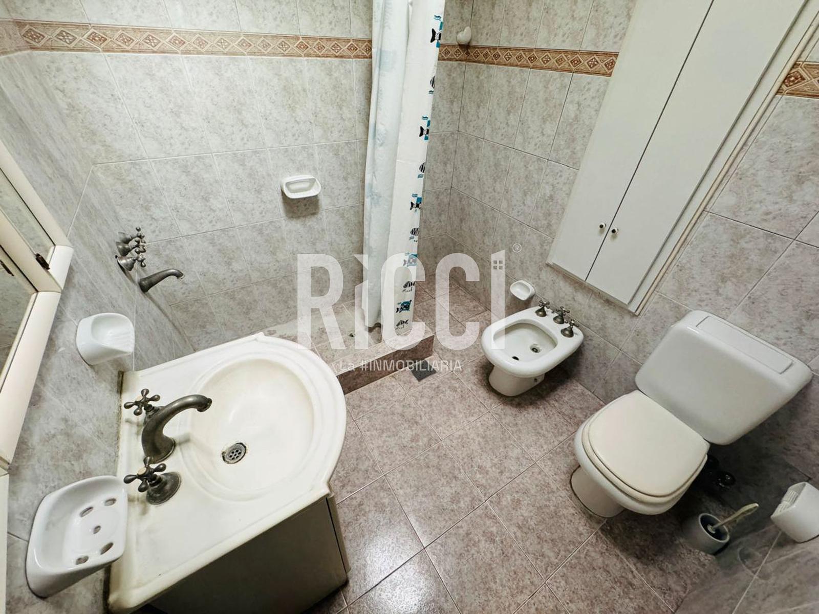 Foto Casa en Venta en Berazategui, Berazategui 153 al 800