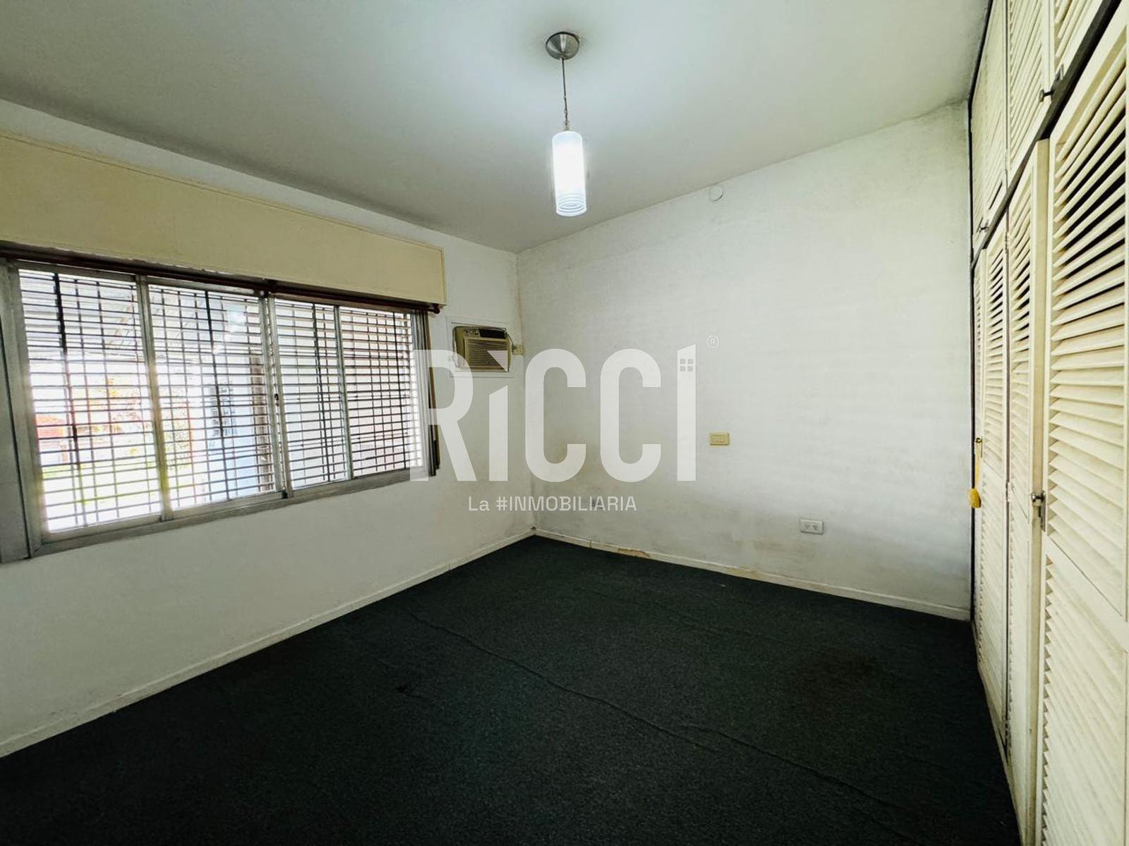 Foto Casa en Venta en Berazategui, Berazategui 153 al 800