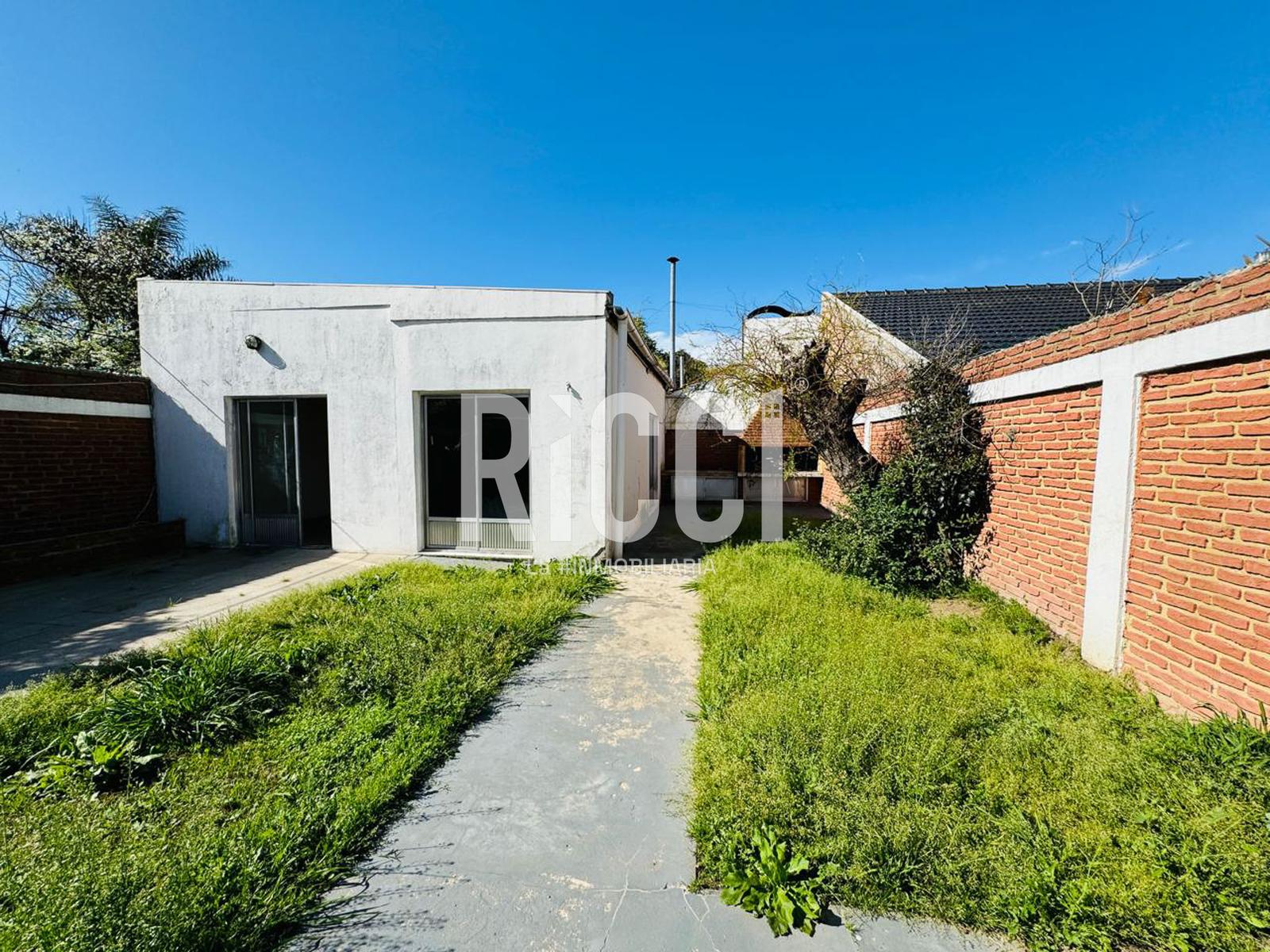 Foto Casa en Venta en Berazategui, Berazategui 153 al 800
