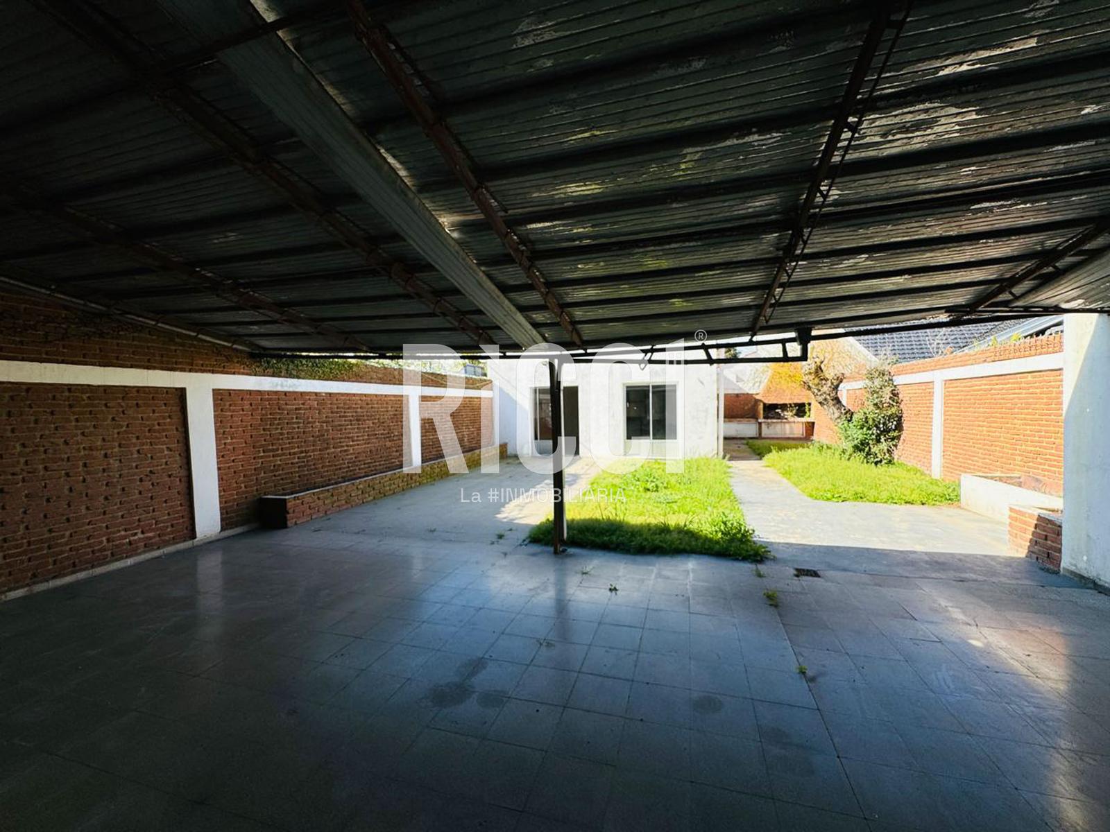 Foto Casa en Venta en Berazategui, Berazategui 153 al 800