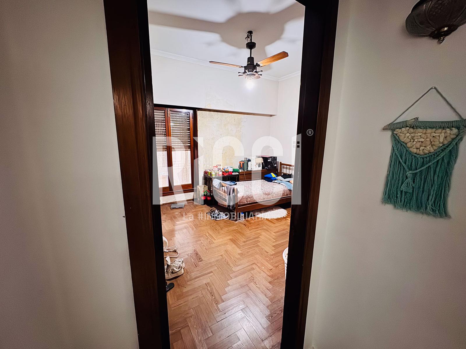 Foto Casa en Venta en Berazategui, Berazategui calle 10 al 4800