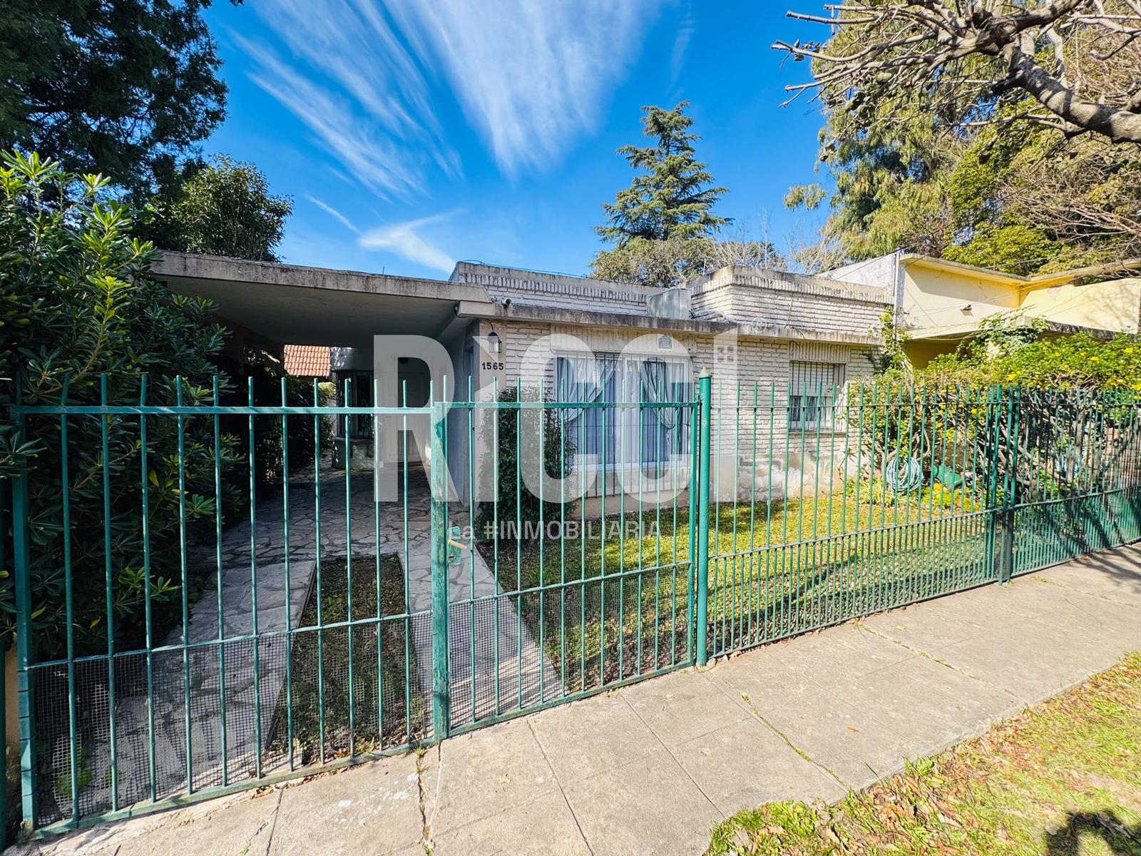 Foto Casa en Venta en Ranelagh, Berazategui calle 310  al 1500