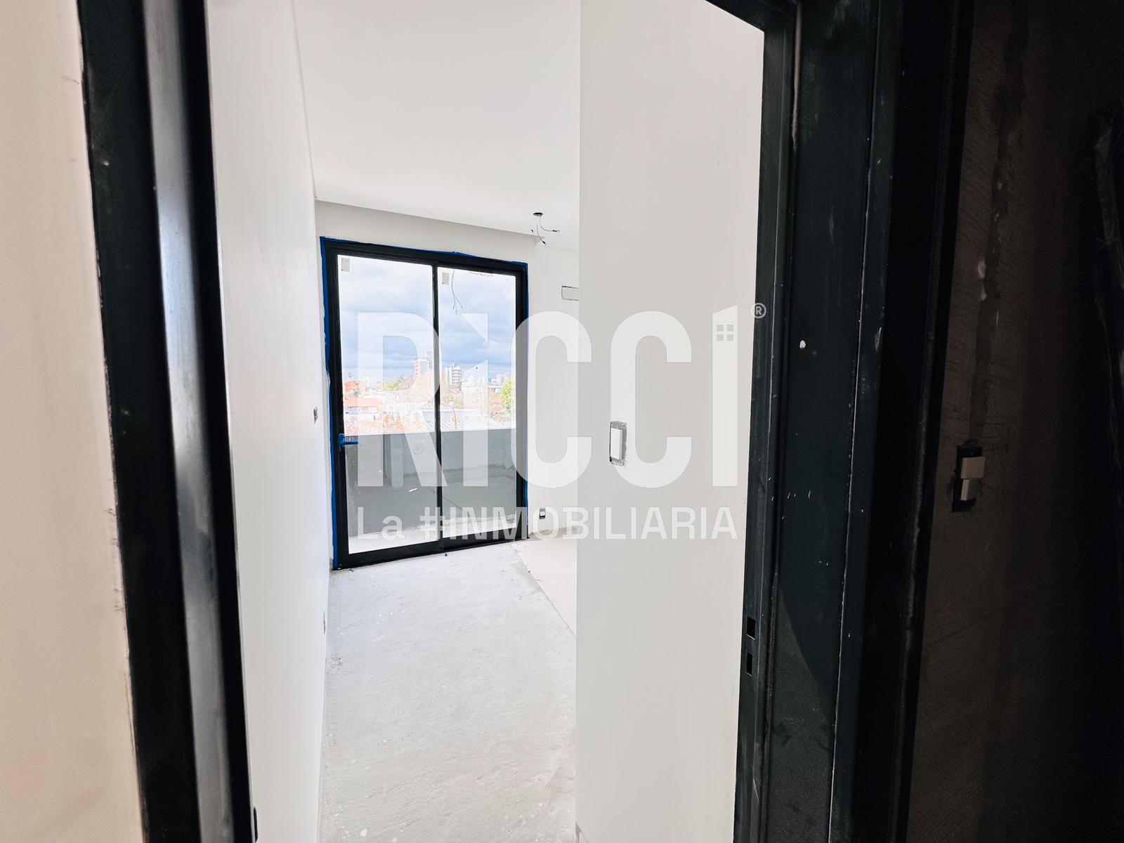 Foto Departamento en Venta en Quilmes, G.B.A. Zona Sur Andres Baranda  al 100