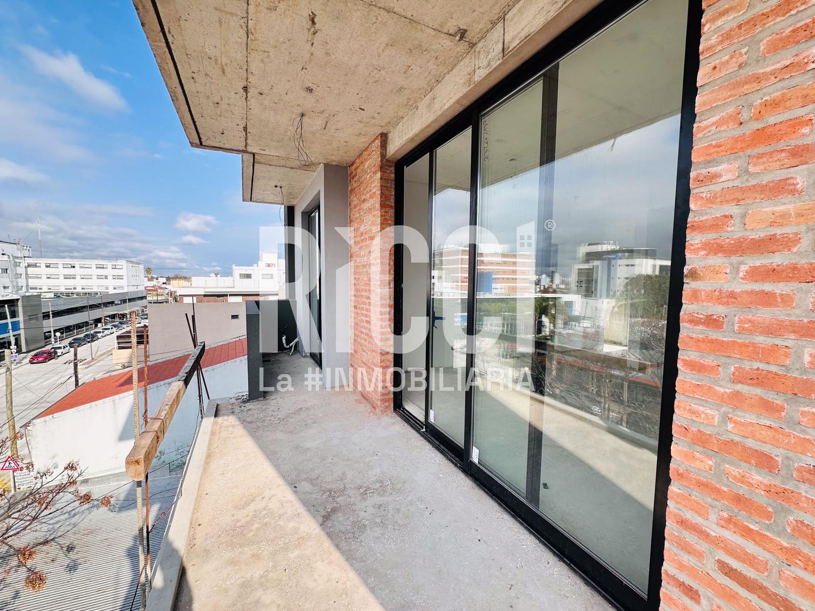 Foto Departamento en Venta en Quilmes, G.B.A. Zona Sur Andres Baranda  al 100
