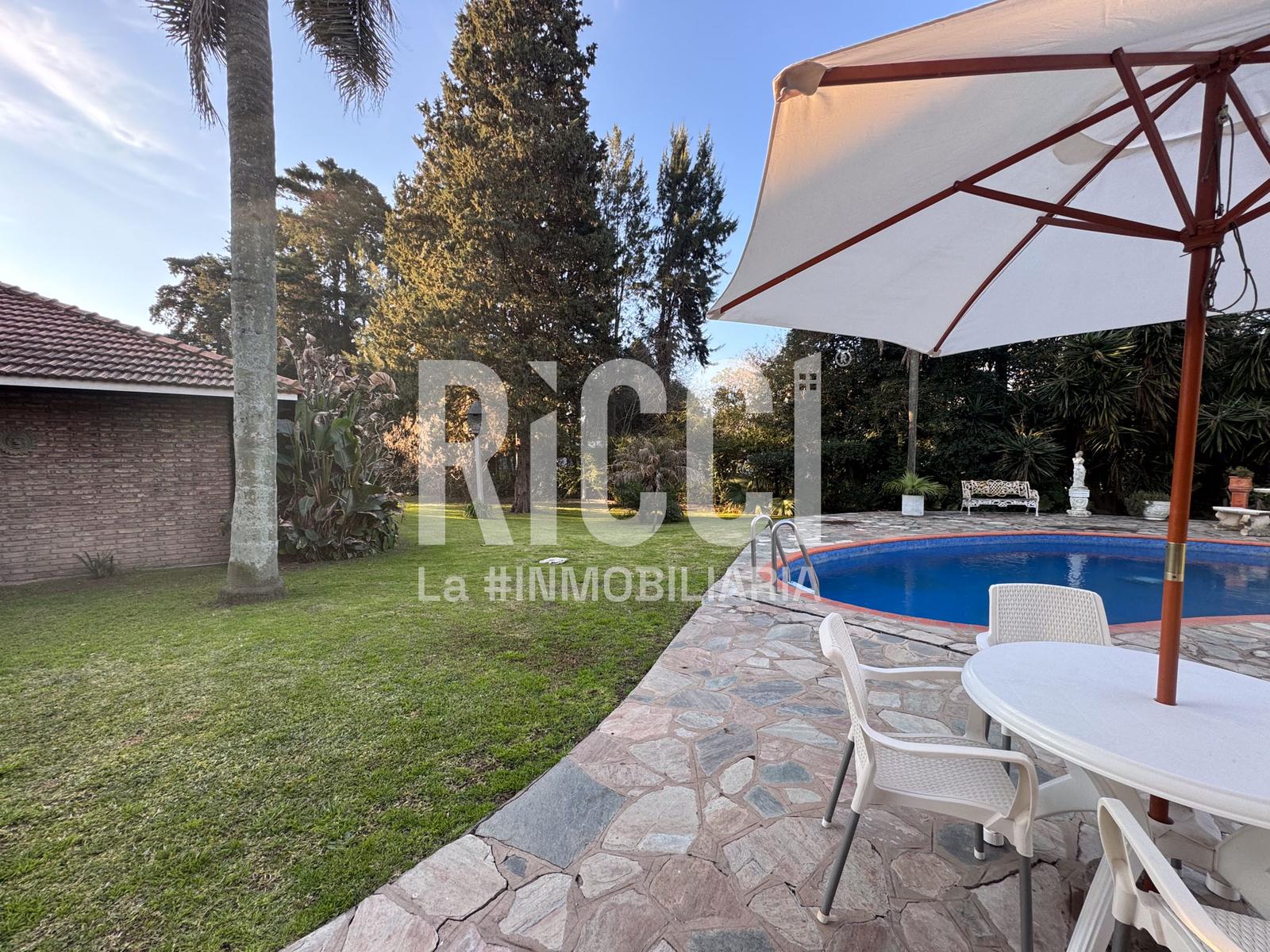 Foto Casa en Venta en Ranelagh, Berazategui Casa quinta en venta ranelagh apta credito