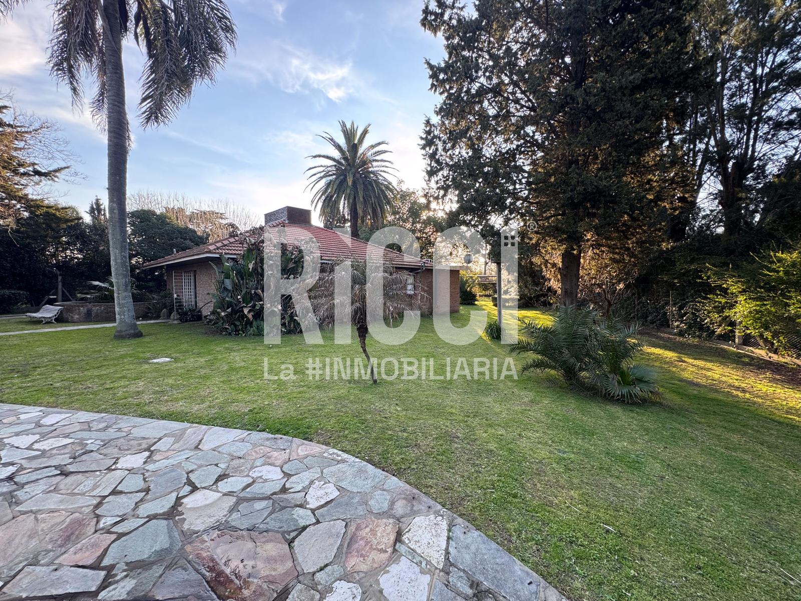 Foto Casa en Venta en Ranelagh, Berazategui Casa quinta en venta ranelagh apta credito