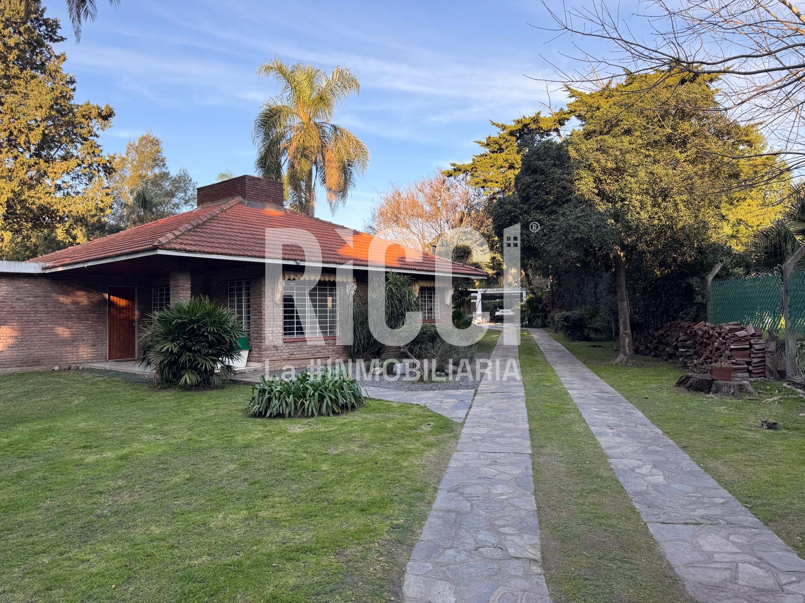 Foto Casa en Venta en Ranelagh, Berazategui Casa quinta en venta ranelagh apta credito