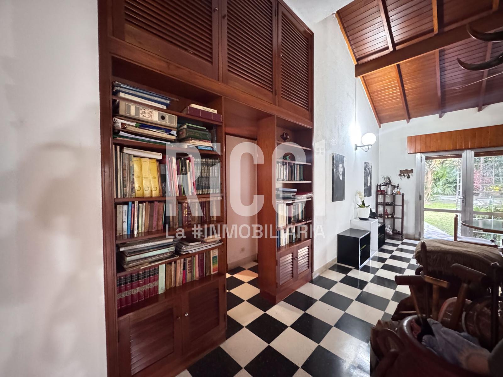 Foto Casa en Venta en Ranelagh, Berazategui Casa quinta en venta ranelagh apta credito
