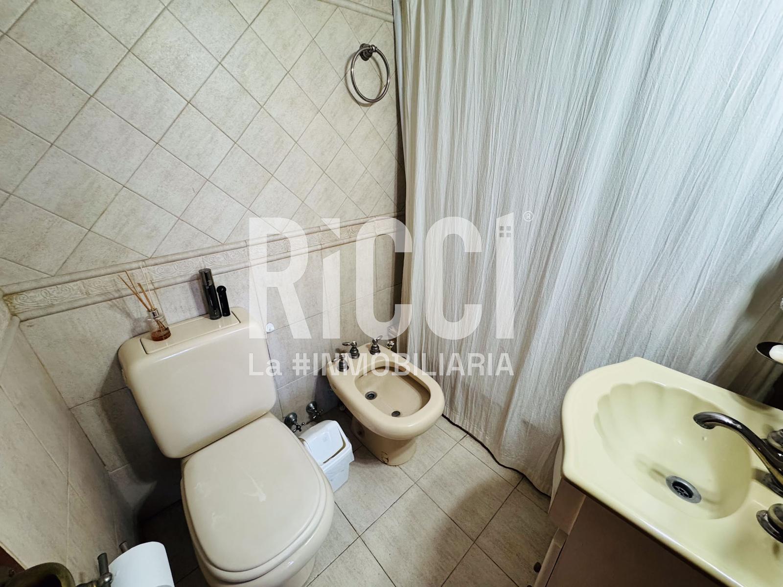 Foto Casa en Venta en Berazategui, Berazategui Casa 4 ambientes en venta berazategui
