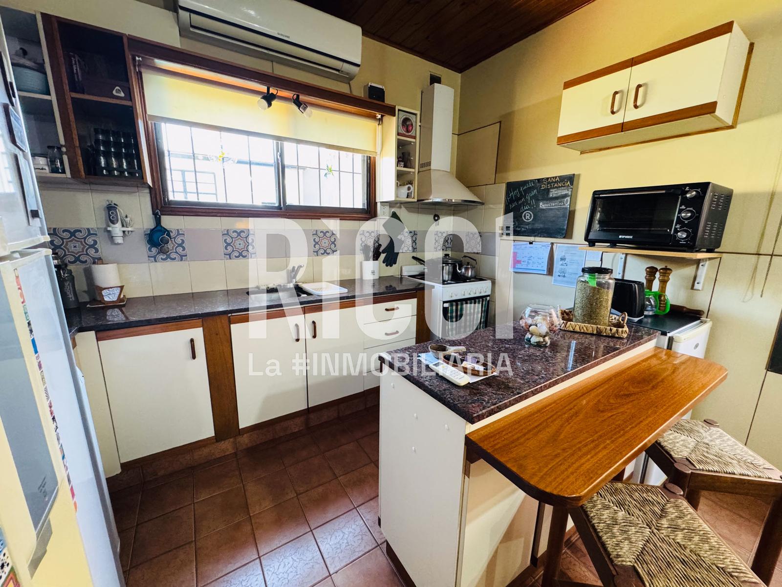 Foto Casa en Venta en Berazategui, Berazategui Casa 4 ambientes en venta berazategui